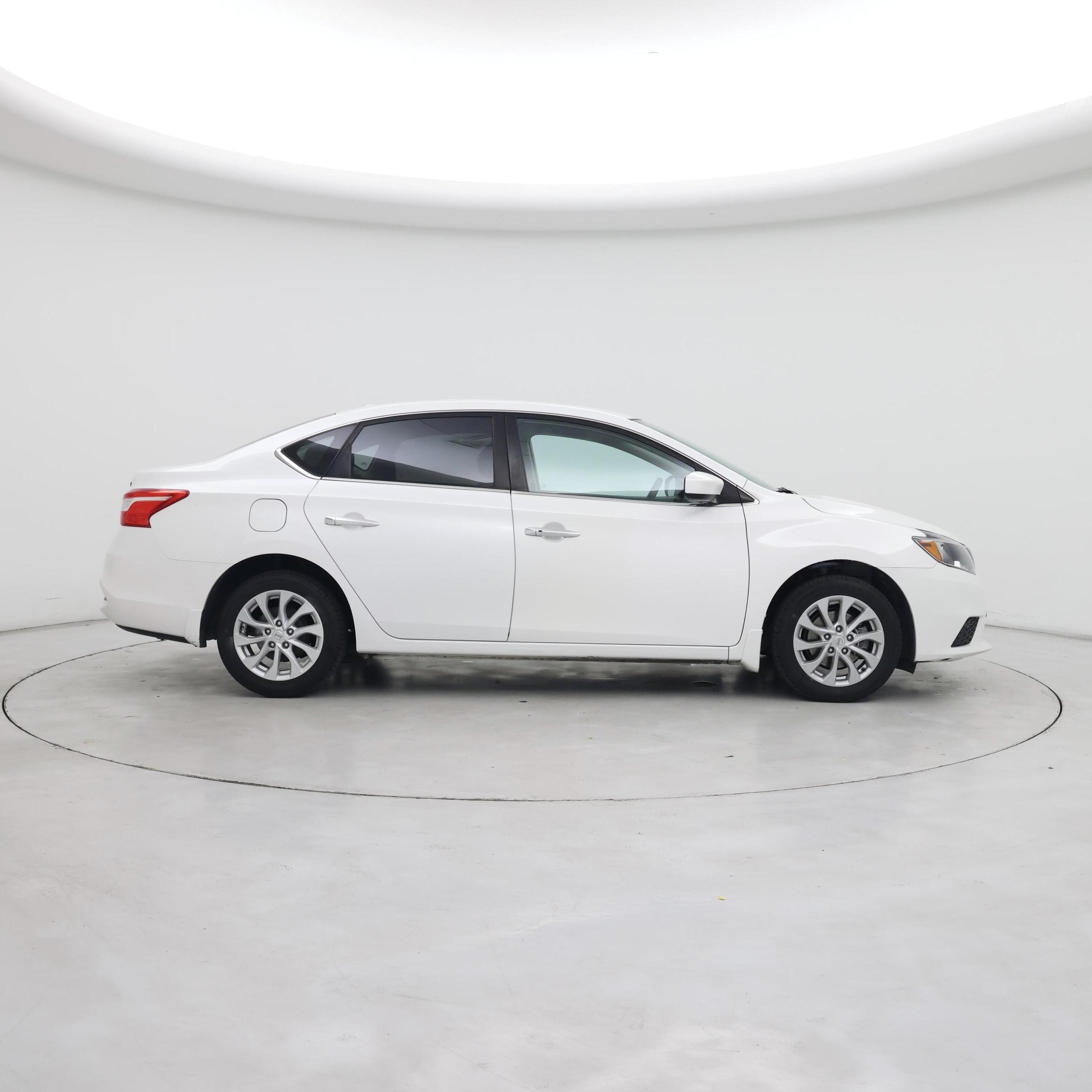 Thumbnail: 2019 Nissan Sentra - 7