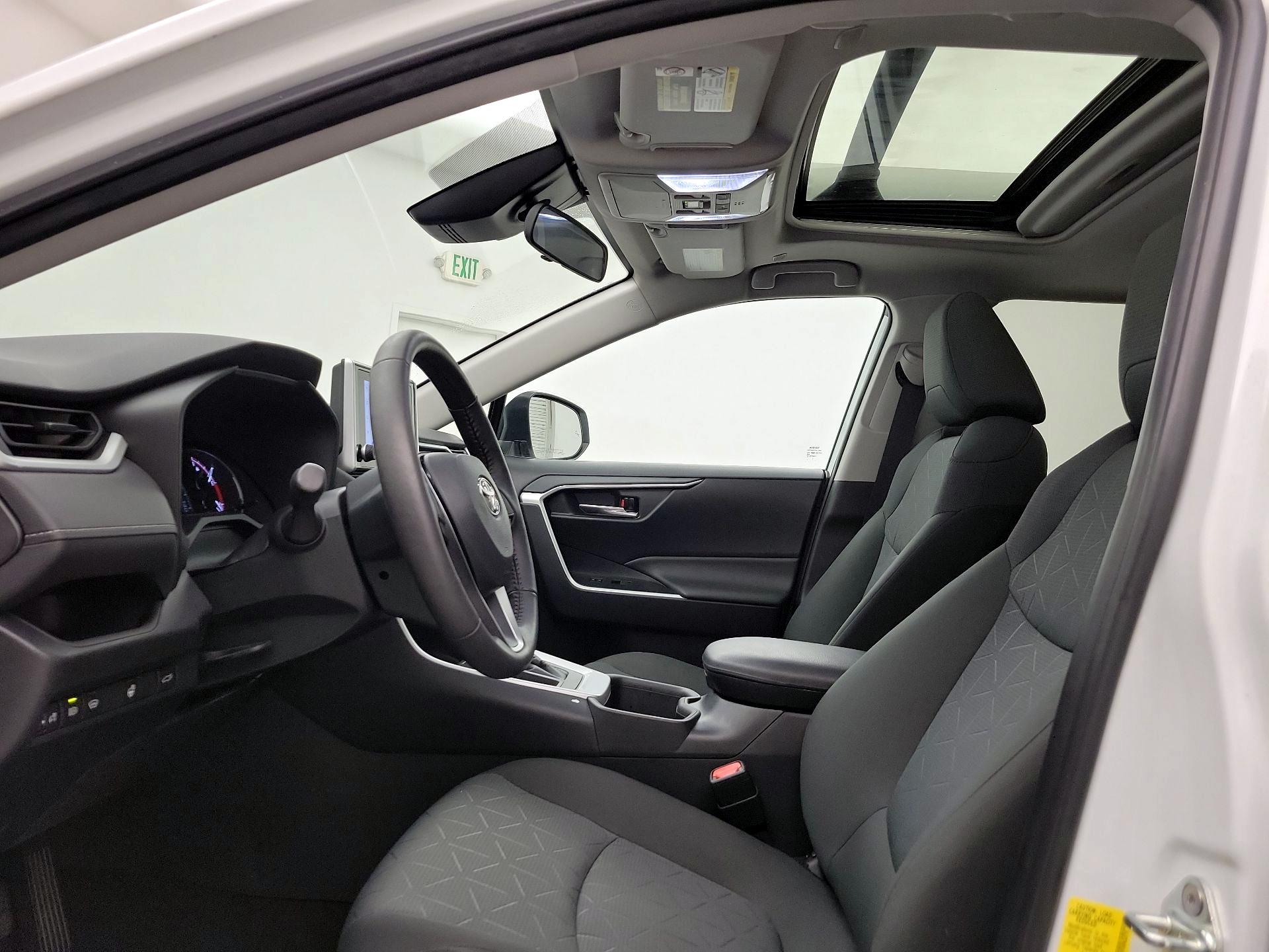 Thumbnail: 2023 Toyota RAV4 - 19