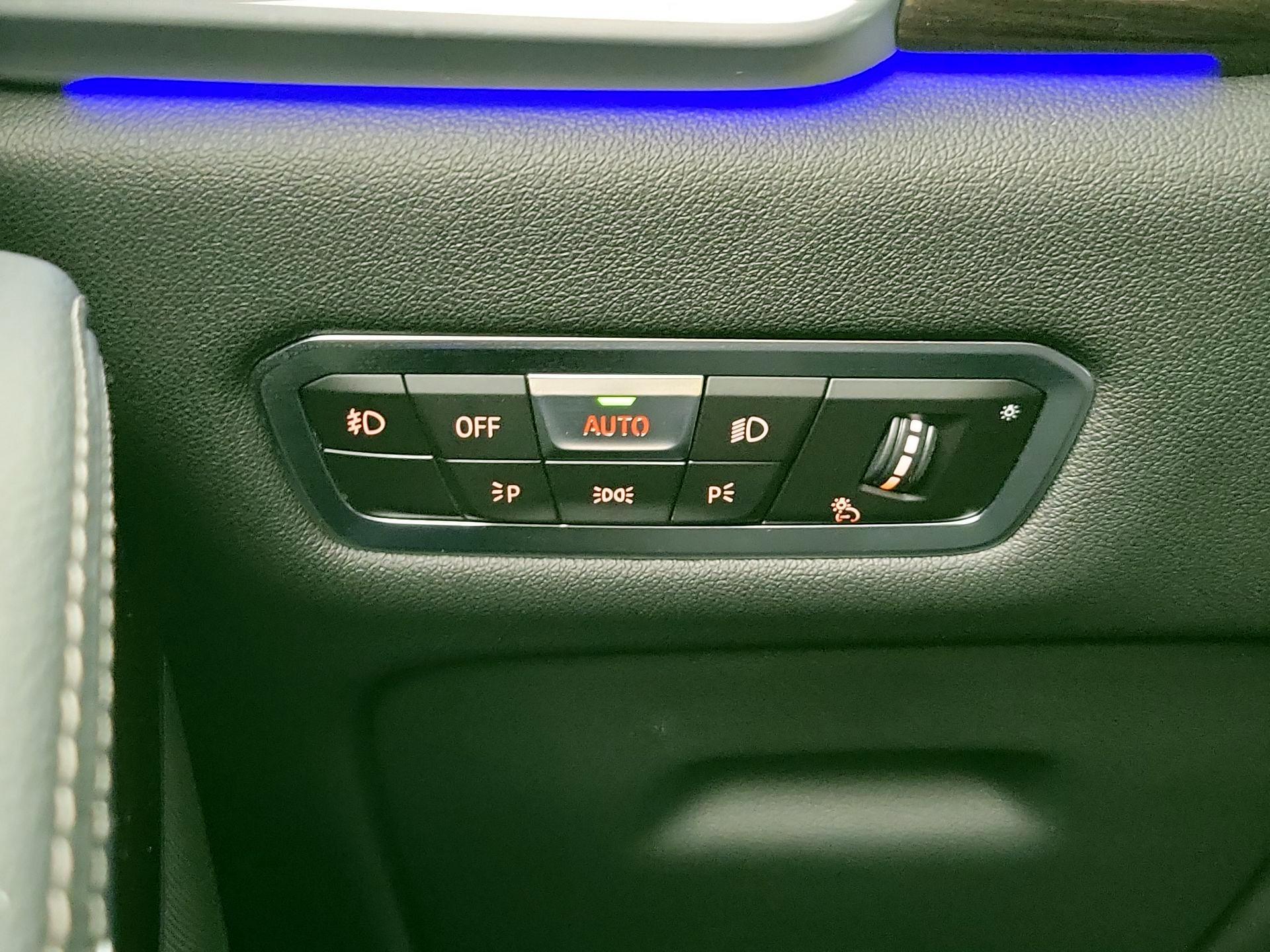 Thumbnail: 2020 BMW X5 - 13