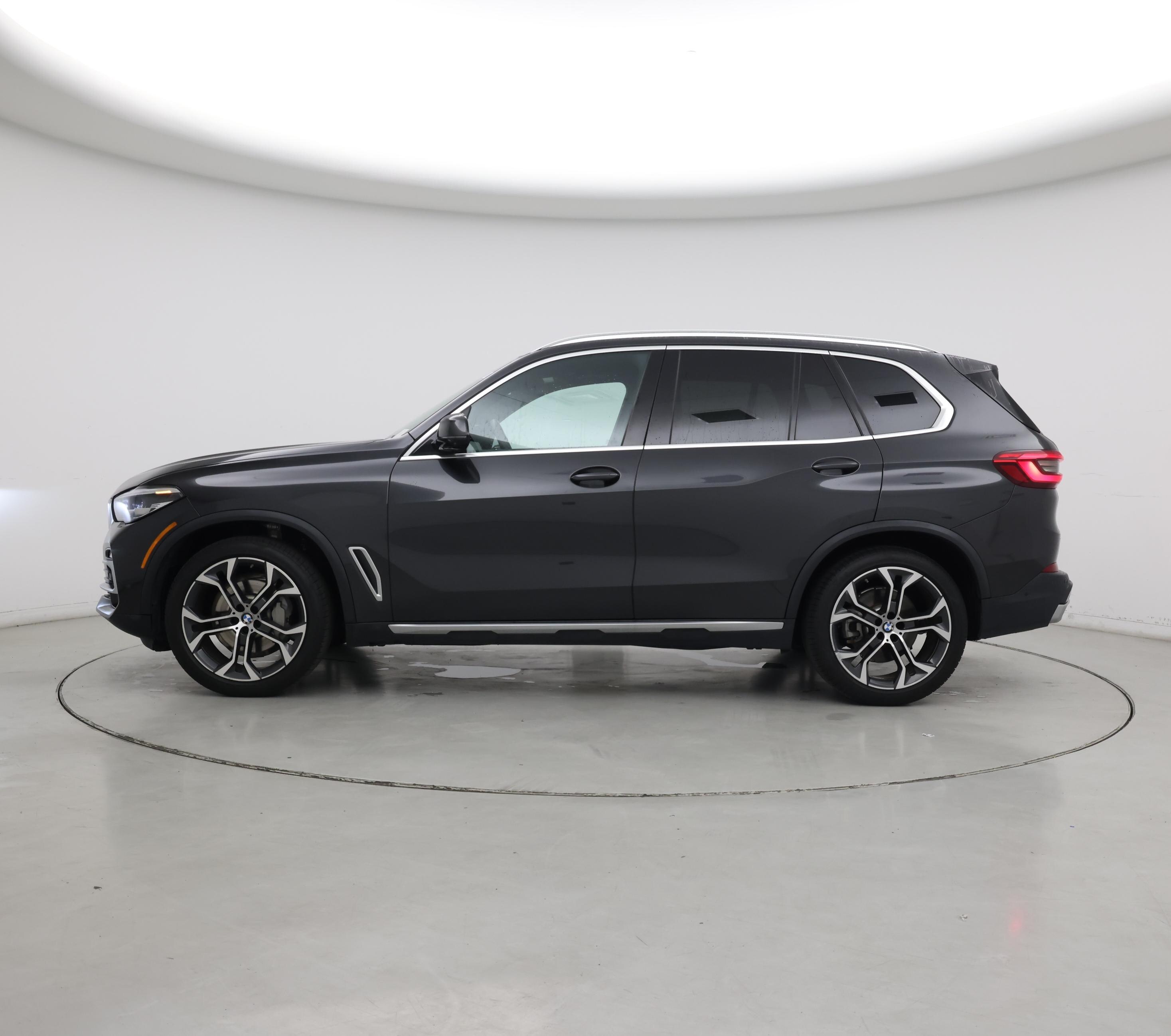 Thumbnail: 2020 BMW X5 - 3