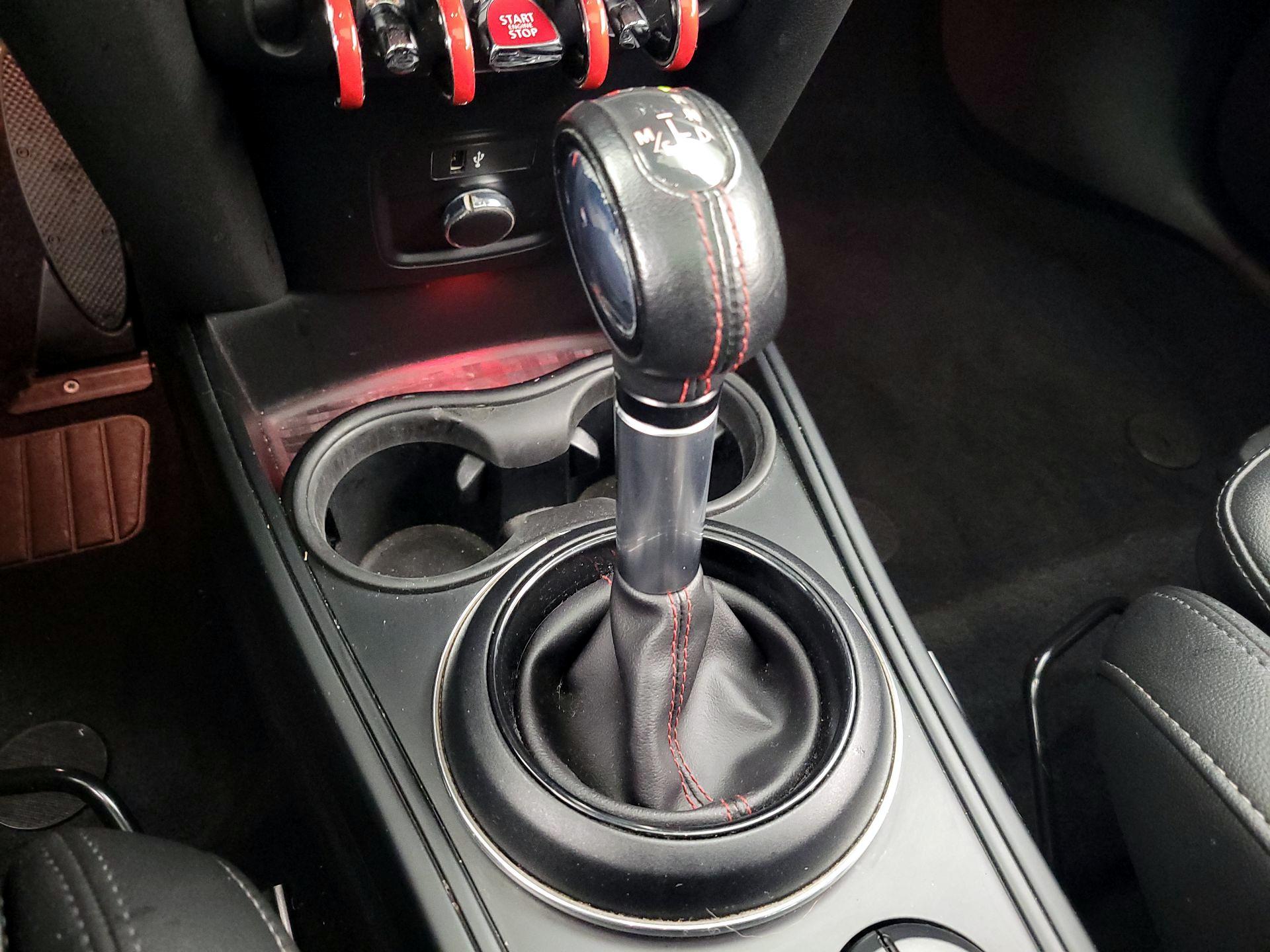 Thumbnail: 2019 MINI Cooper Countryman - 17