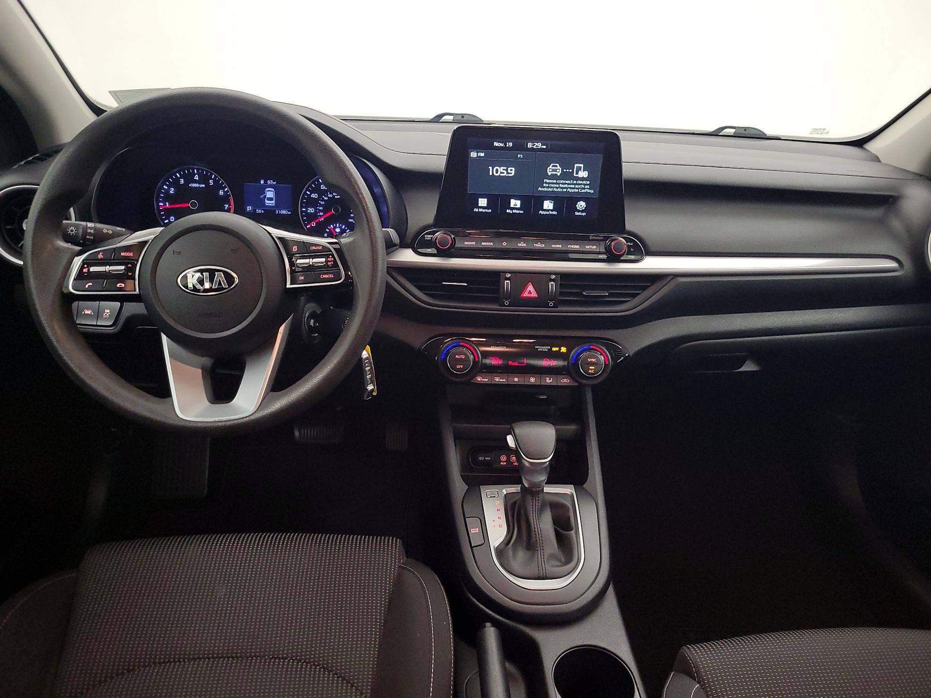 Thumbnail: 2019 Kia Forte - 9