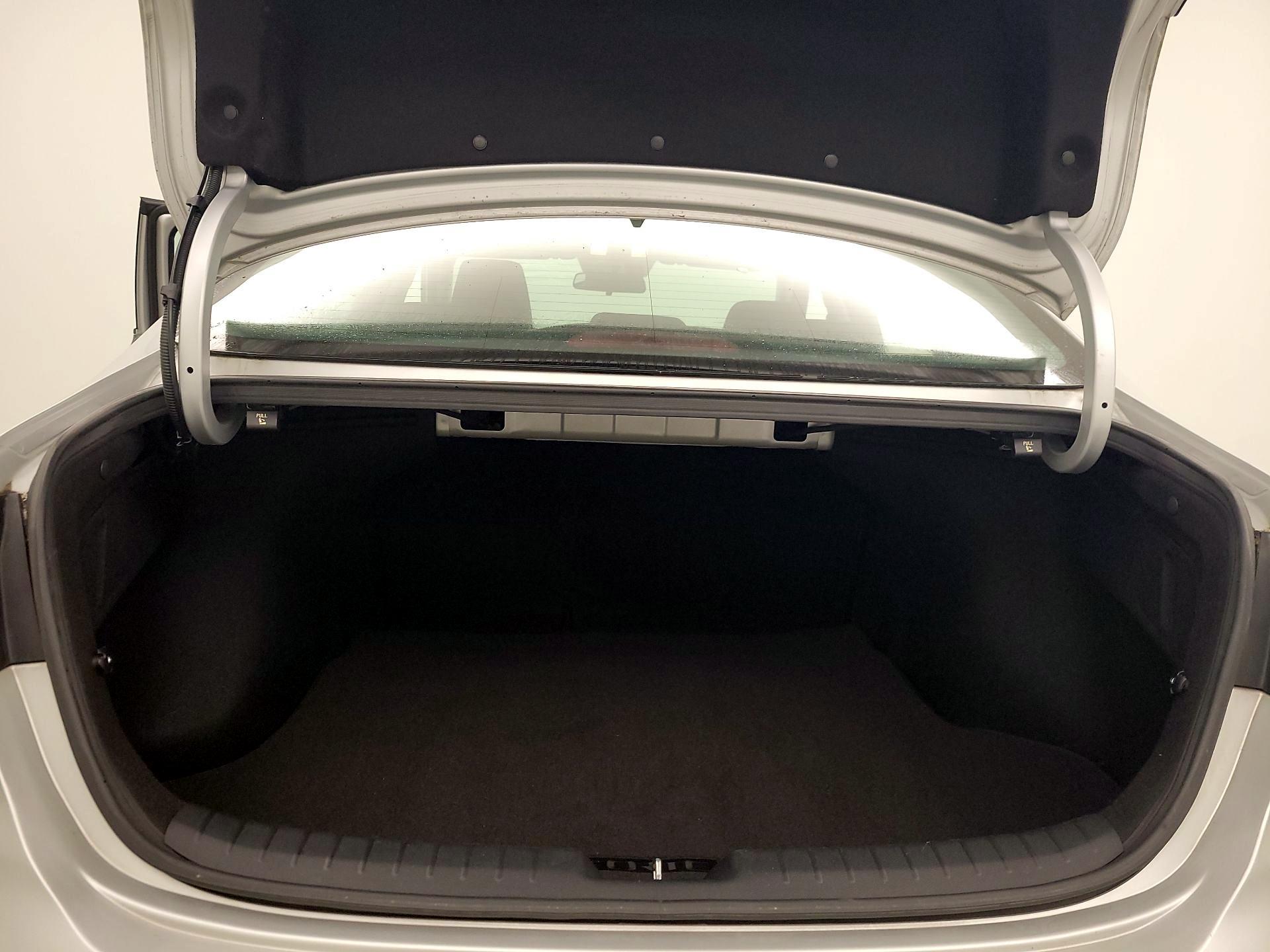 Thumbnail: 2019 Kia Forte - 20