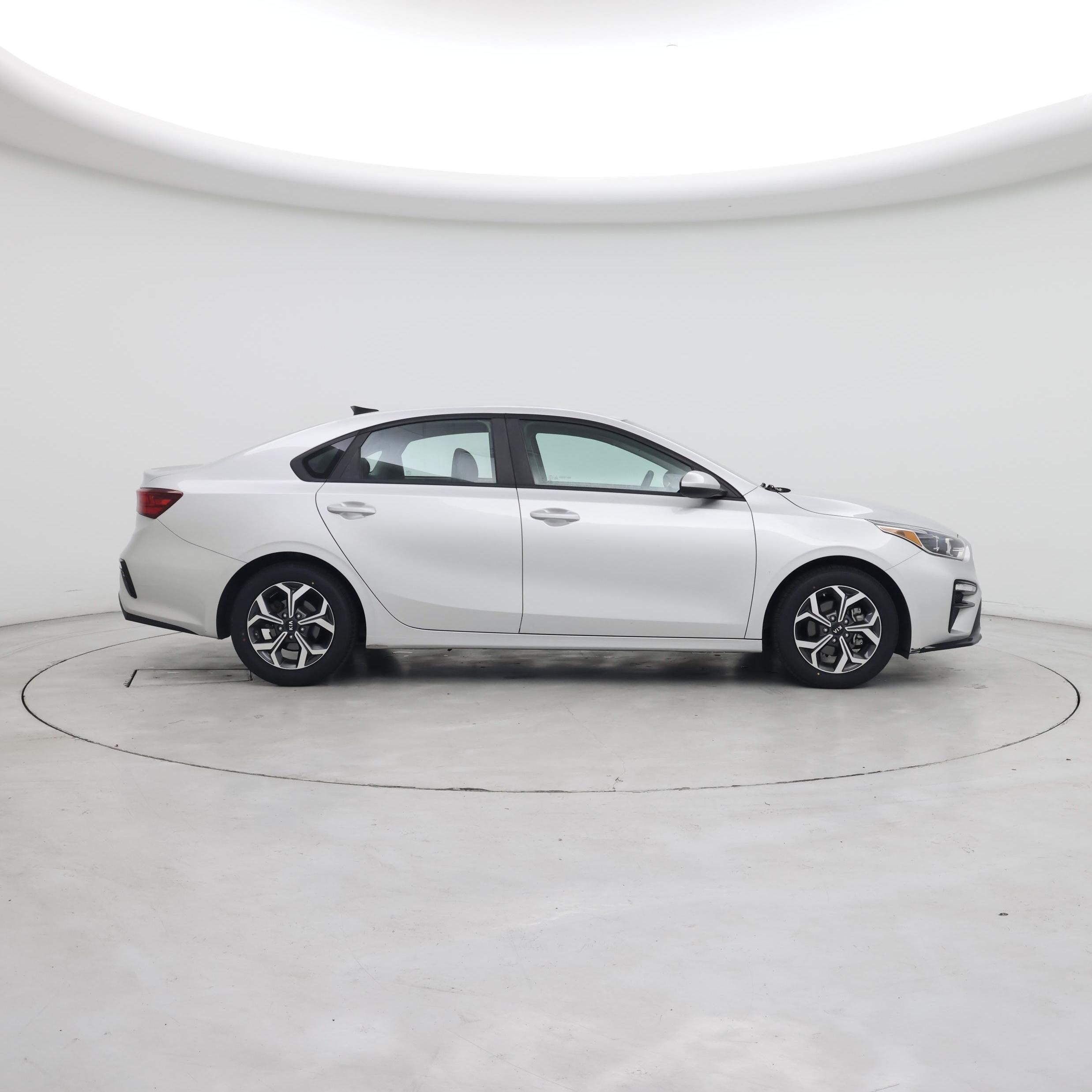 Thumbnail: 2019 Kia Forte - 7