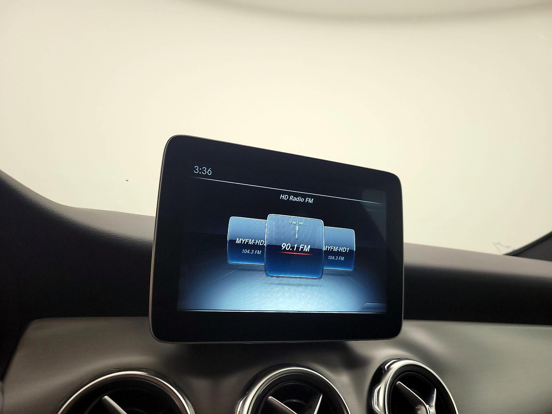 Thumbnail: 2018 Mercedes-Benz GLA - 15