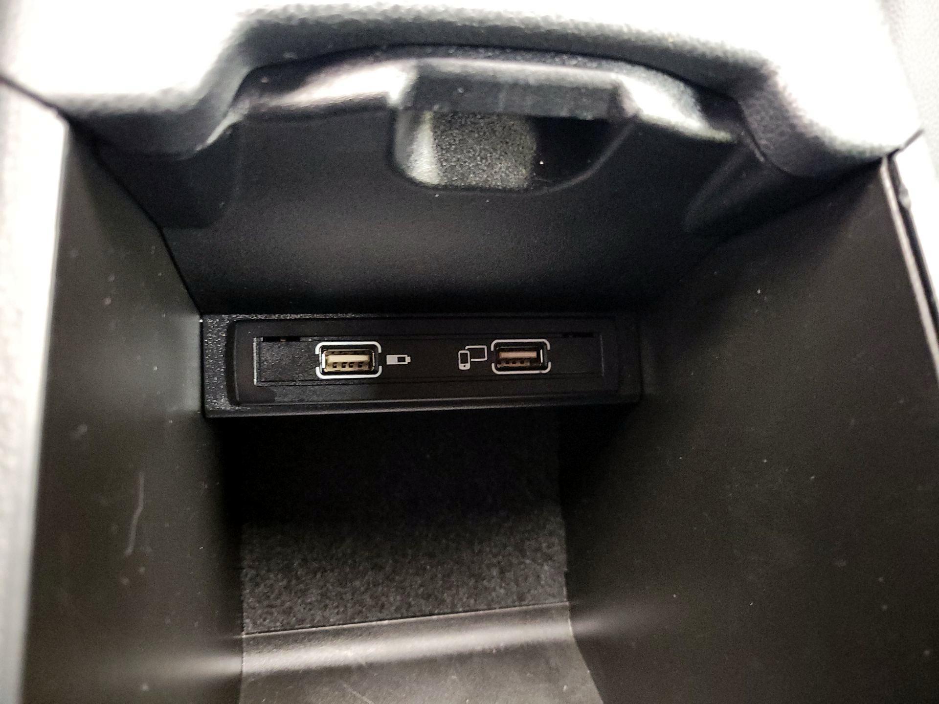 Thumbnail: 2018 Mercedes-Benz GLA - 18