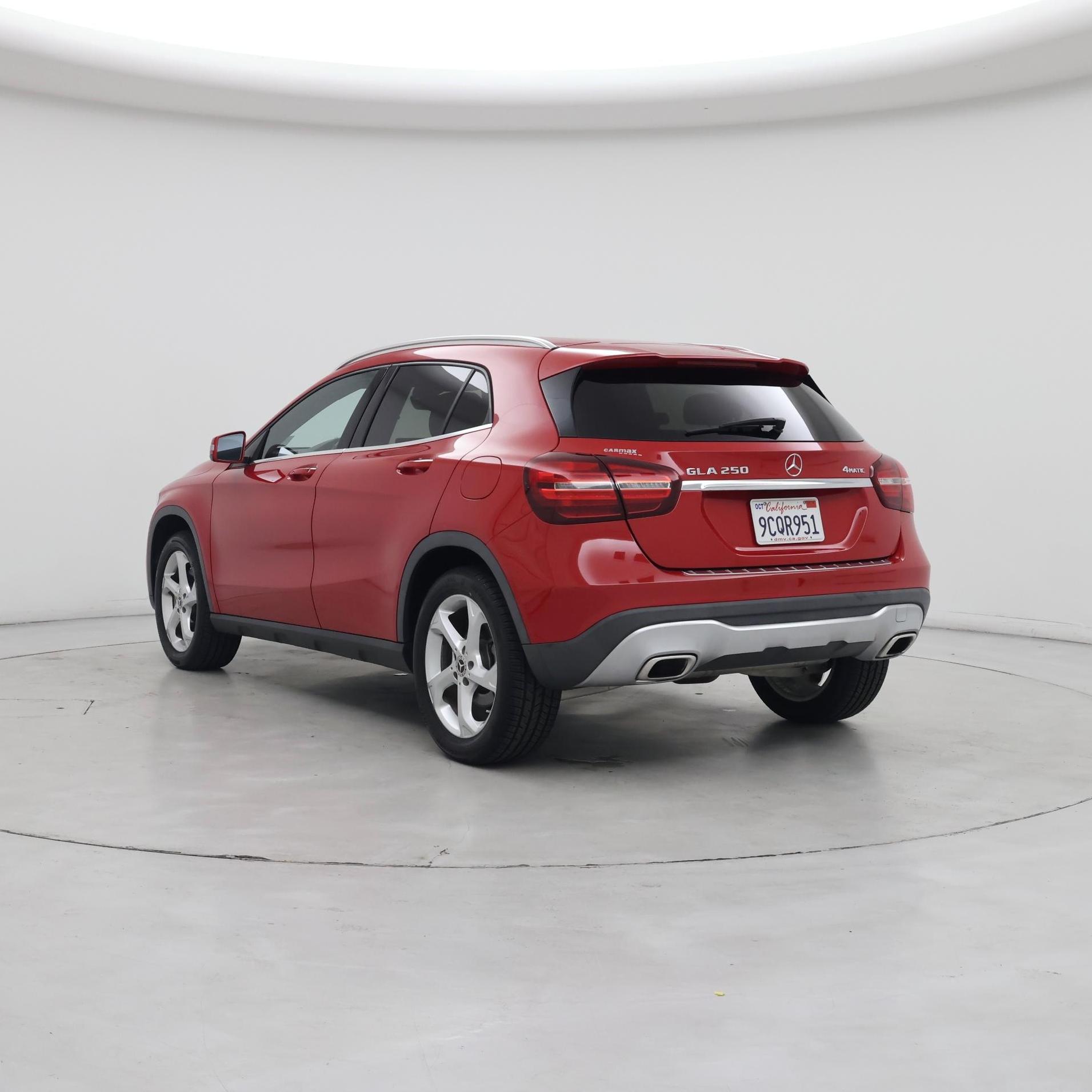 Thumbnail: 2018 Mercedes-Benz GLA - 2