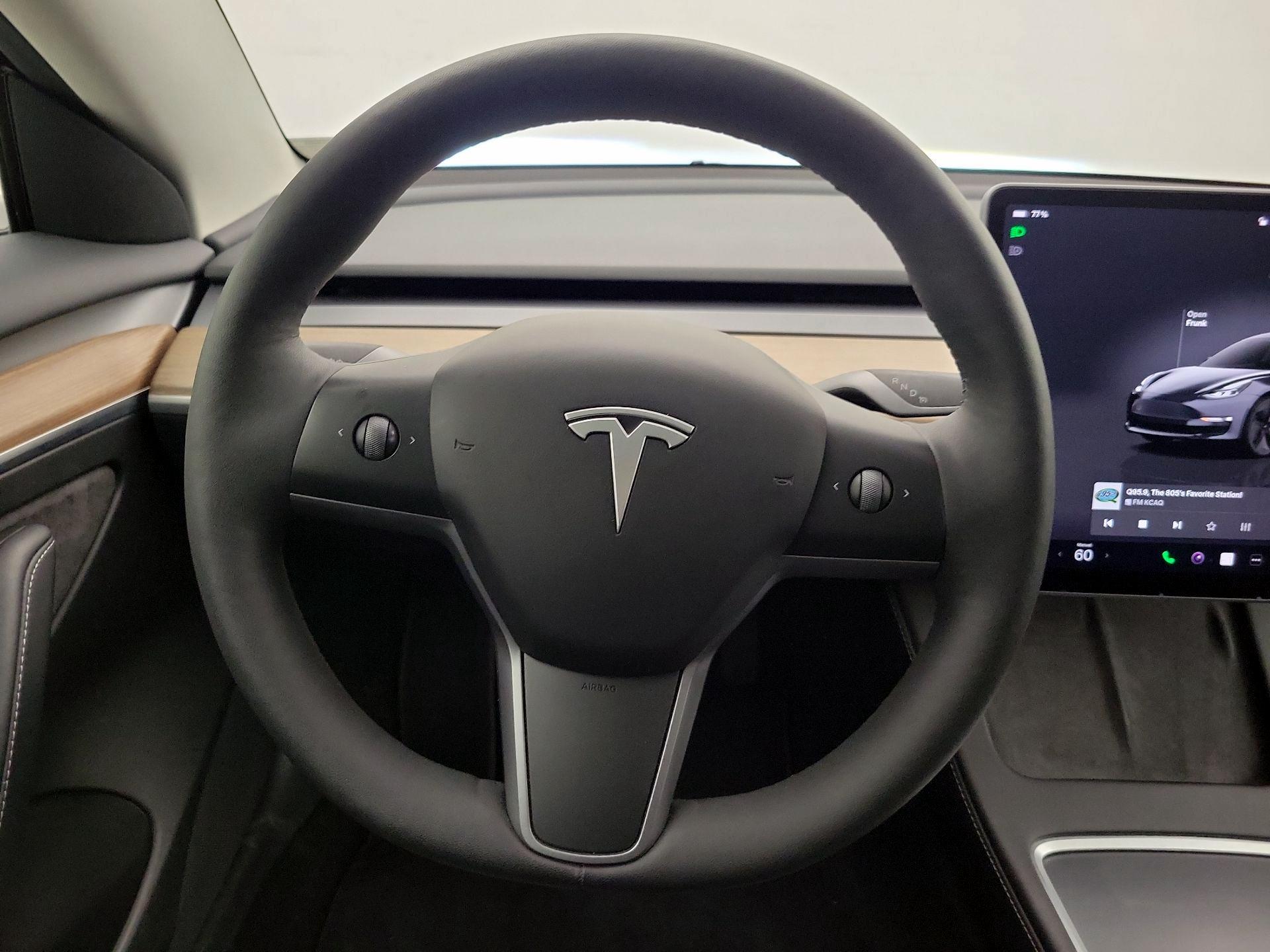 Thumbnail: 2023 Tesla Model 3 - 10