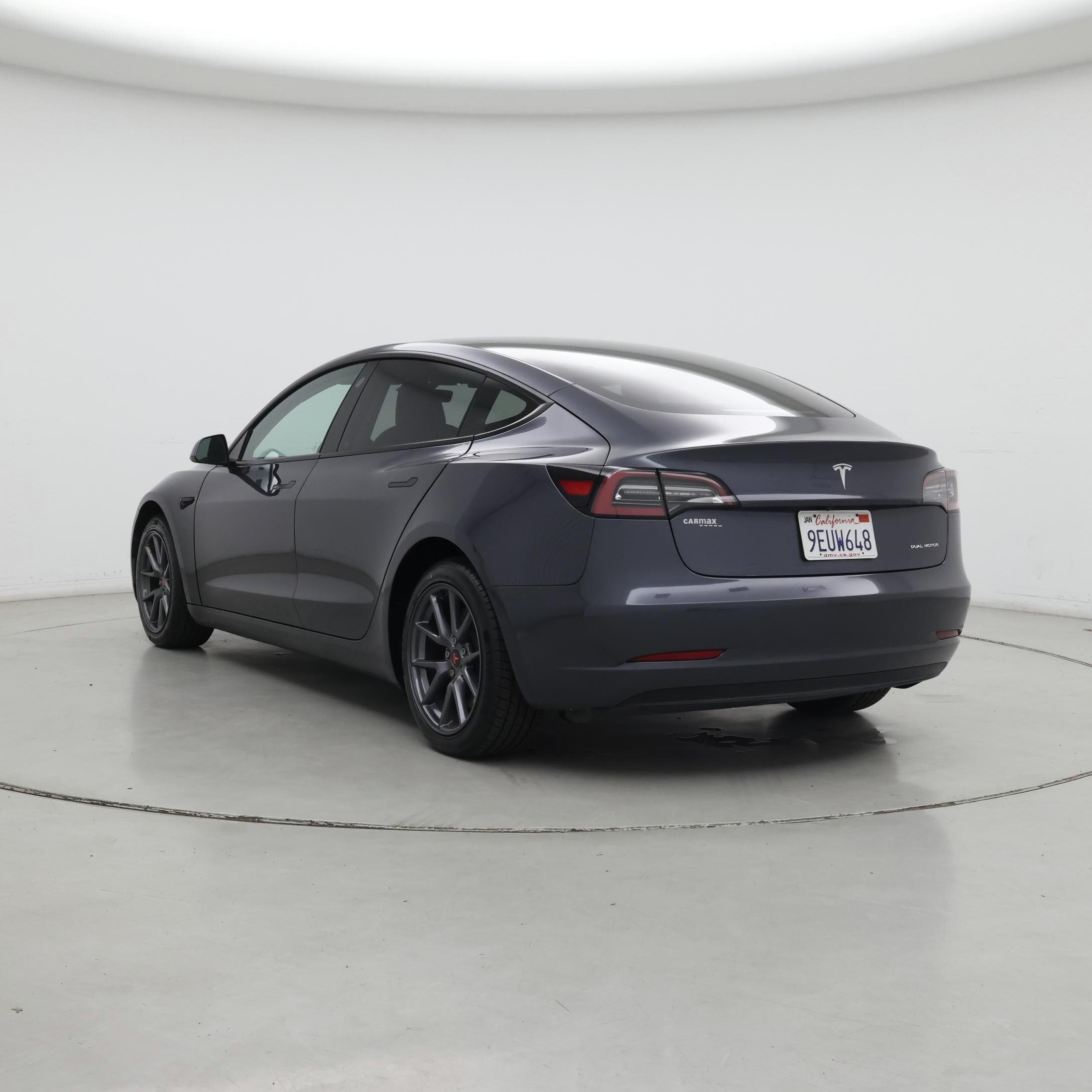 Thumbnail: 2023 Tesla Model 3 - 2