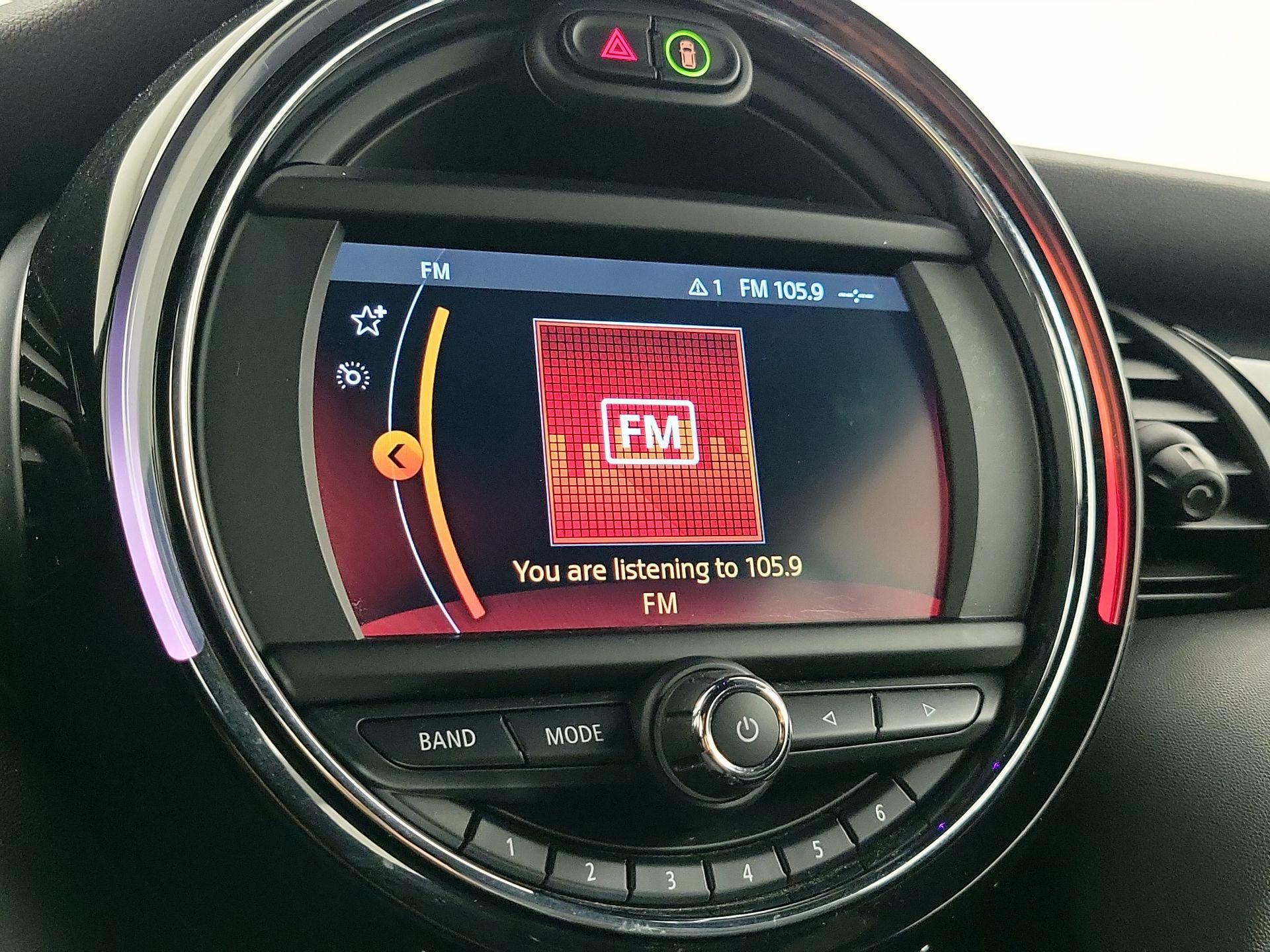 Thumbnail: 2021 MINI Cooper - 15