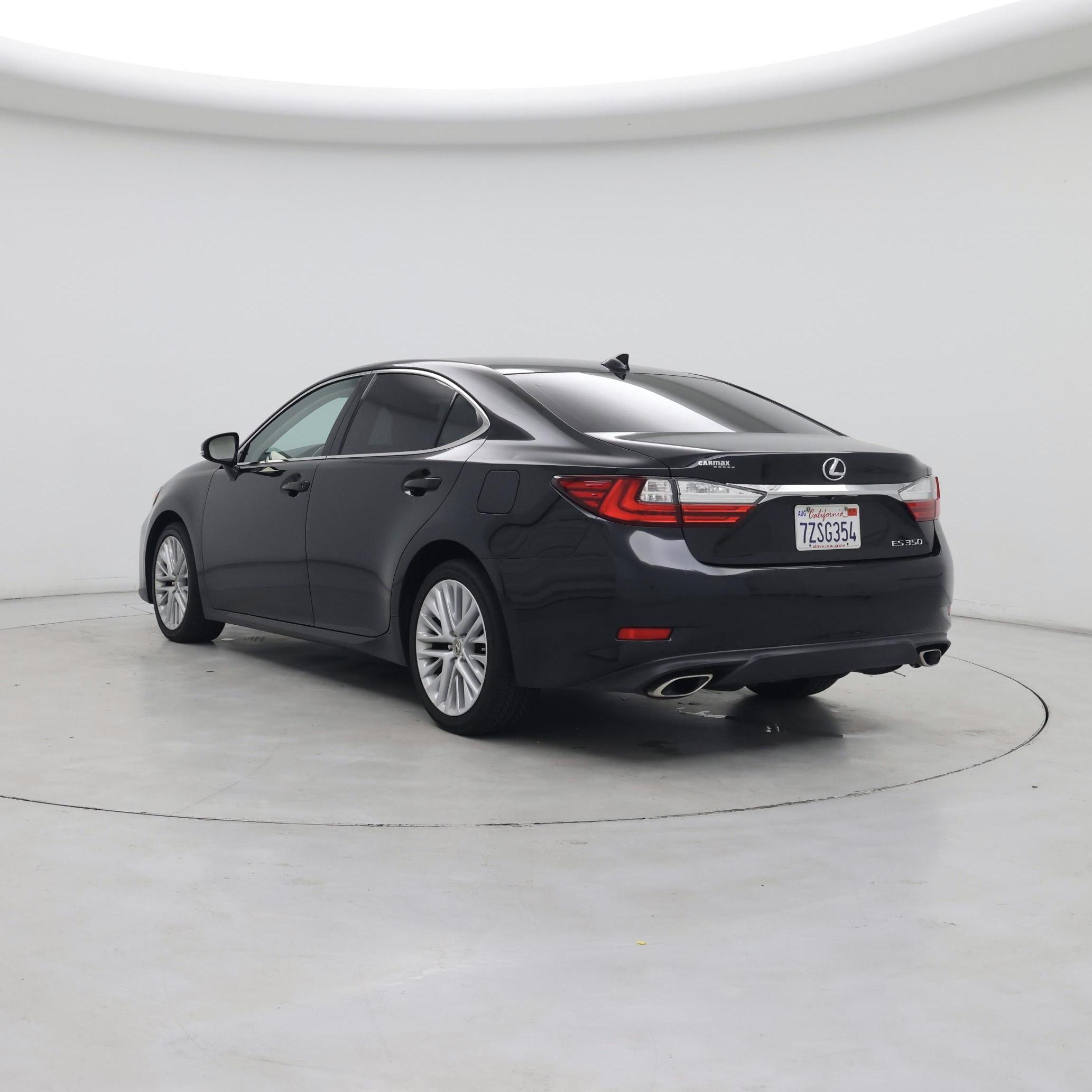 Thumbnail: 2017 Lexus ES - 2