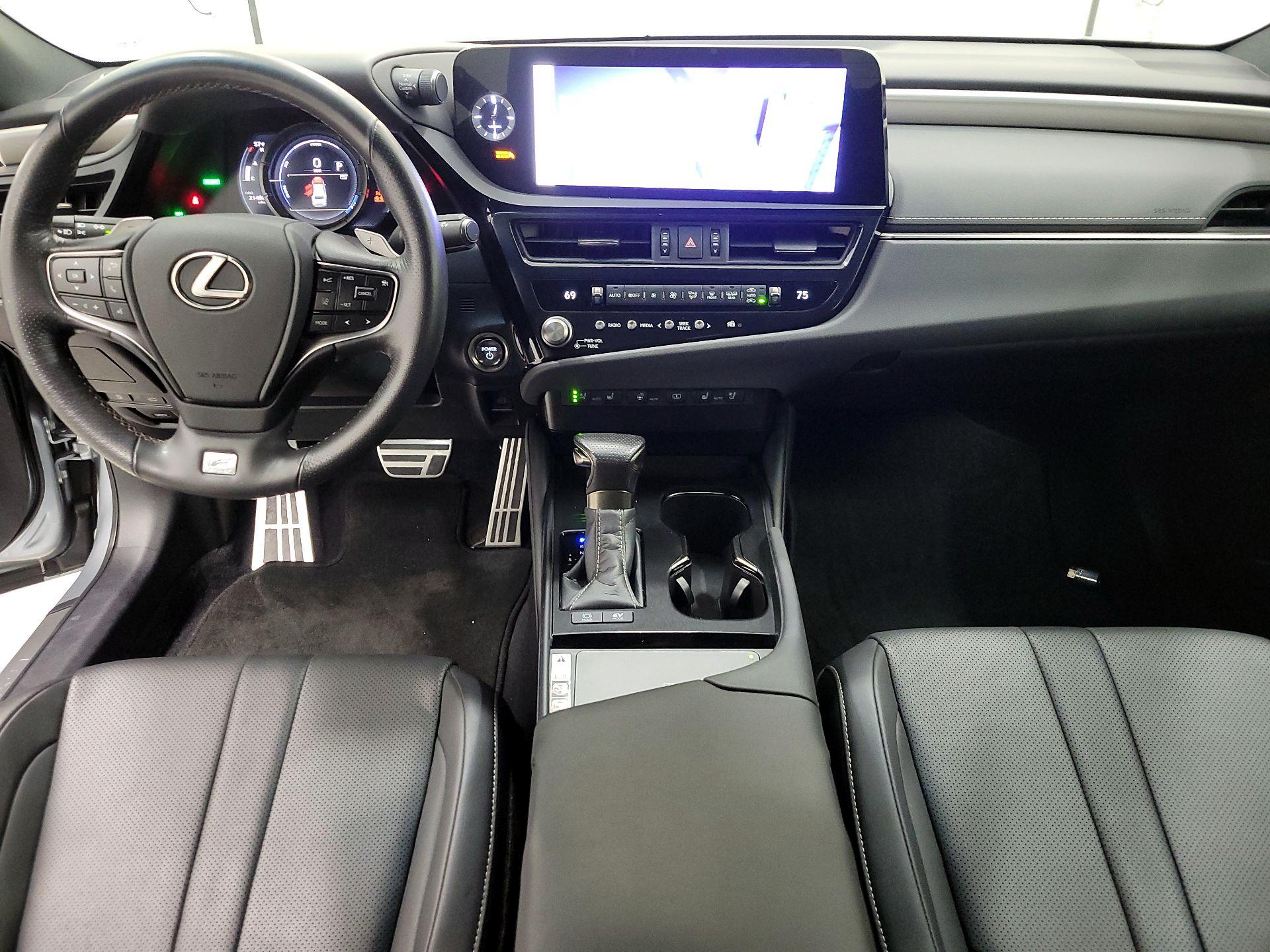 Thumbnail: 2023 Lexus ES - 9