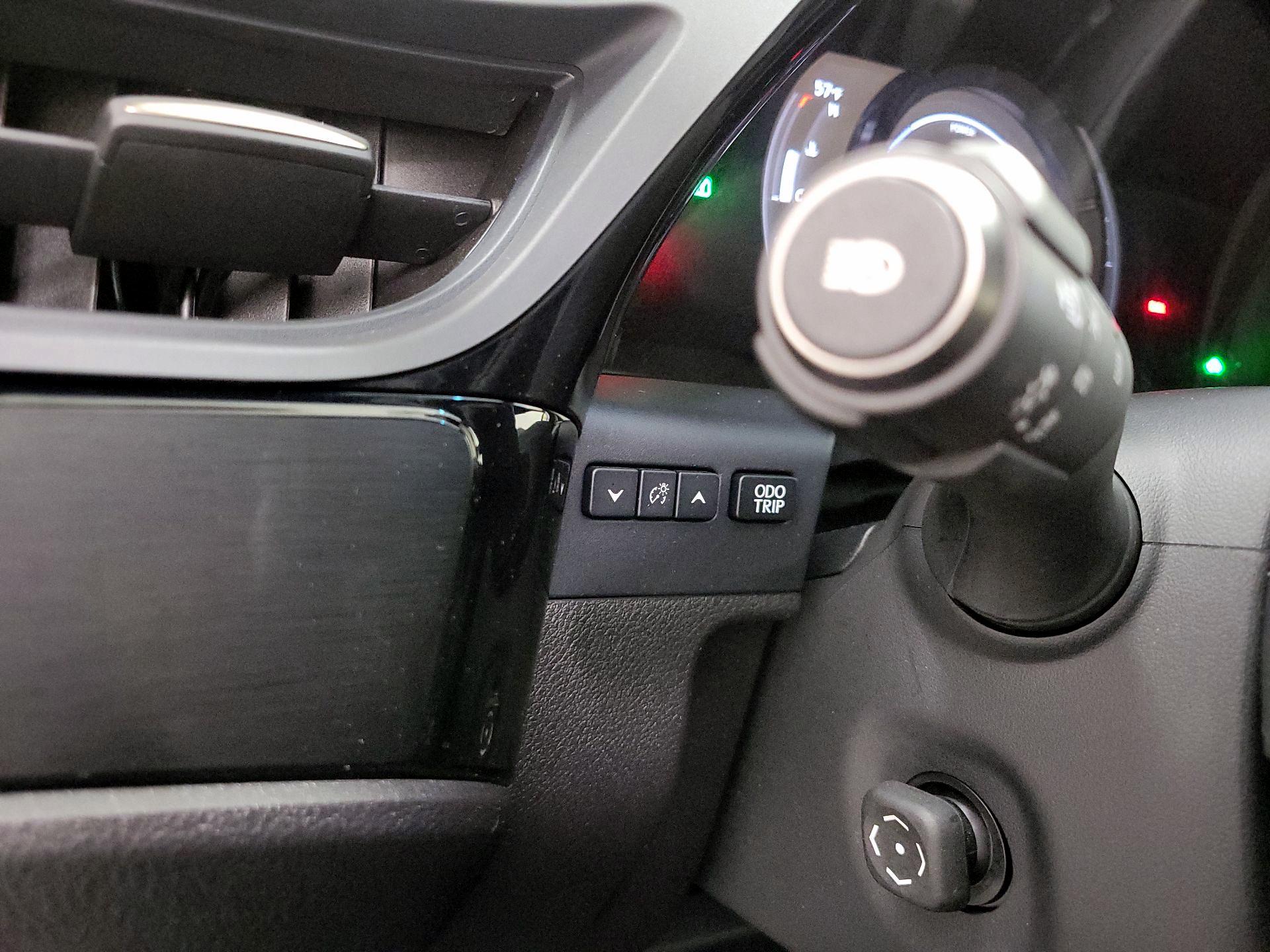 Thumbnail: 2023 Lexus ES - 13