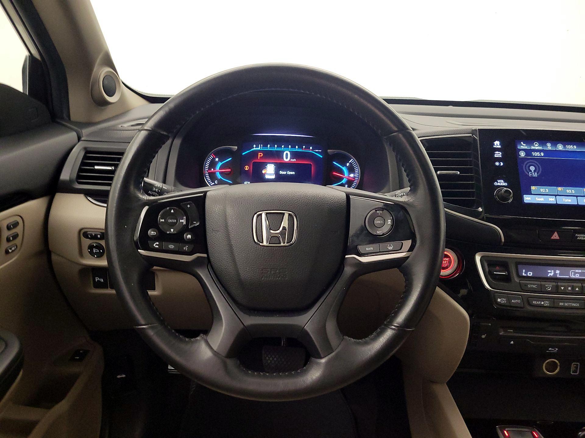 Thumbnail: 2019 Honda Pilot - 10