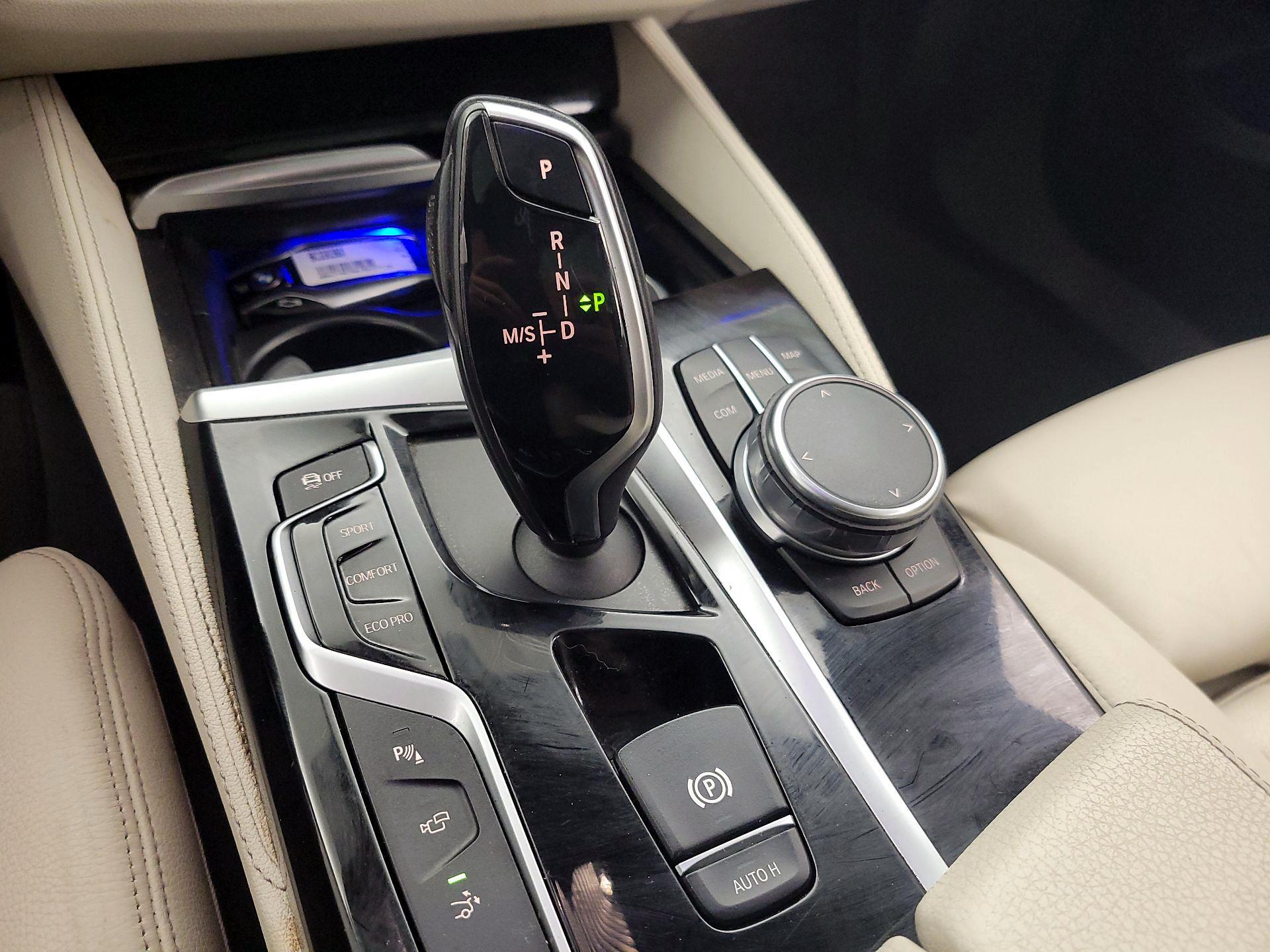 Thumbnail: 2018 BMW 6 Series - 17