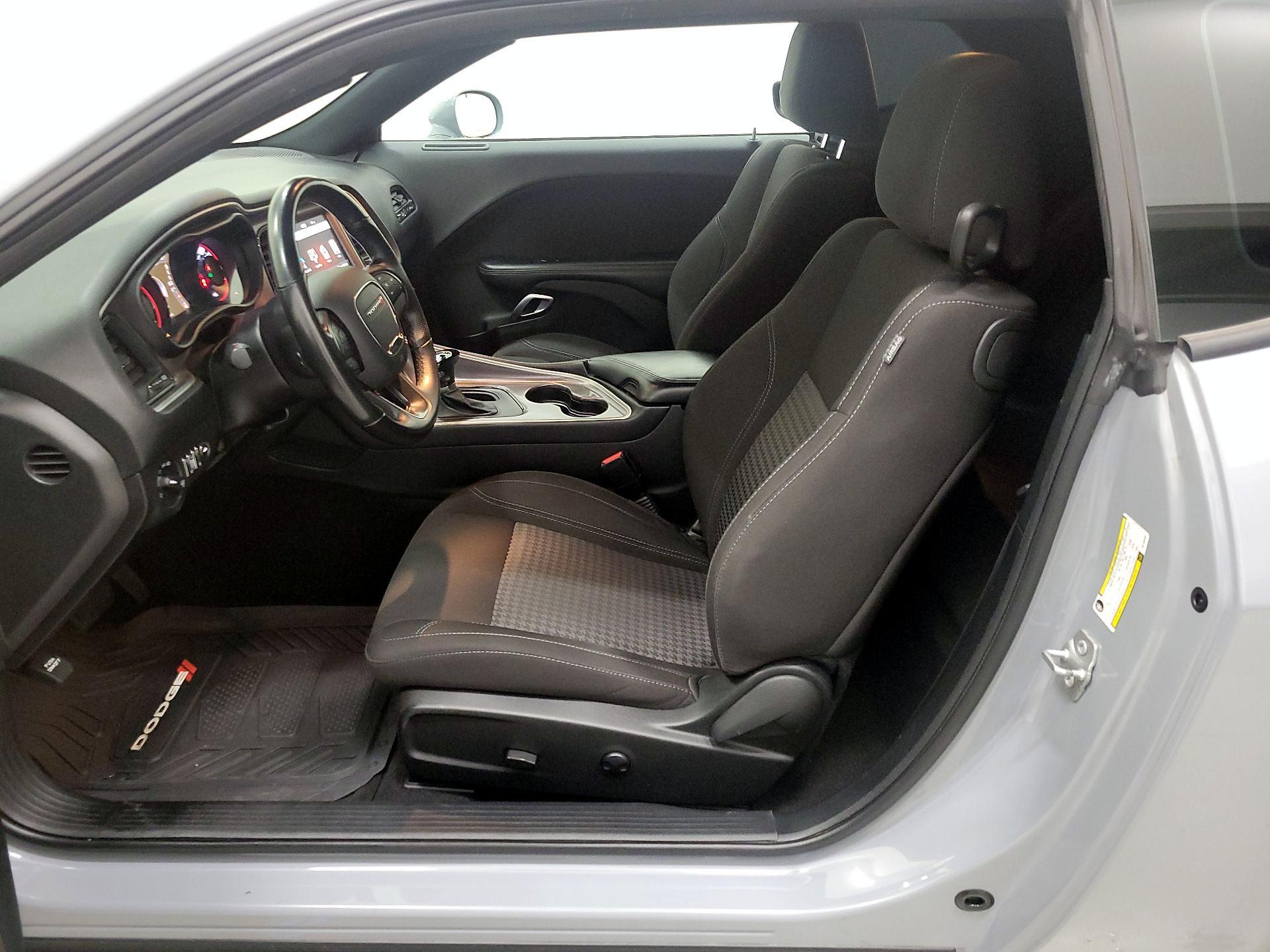 Thumbnail: 2022 Dodge Challenger - 11