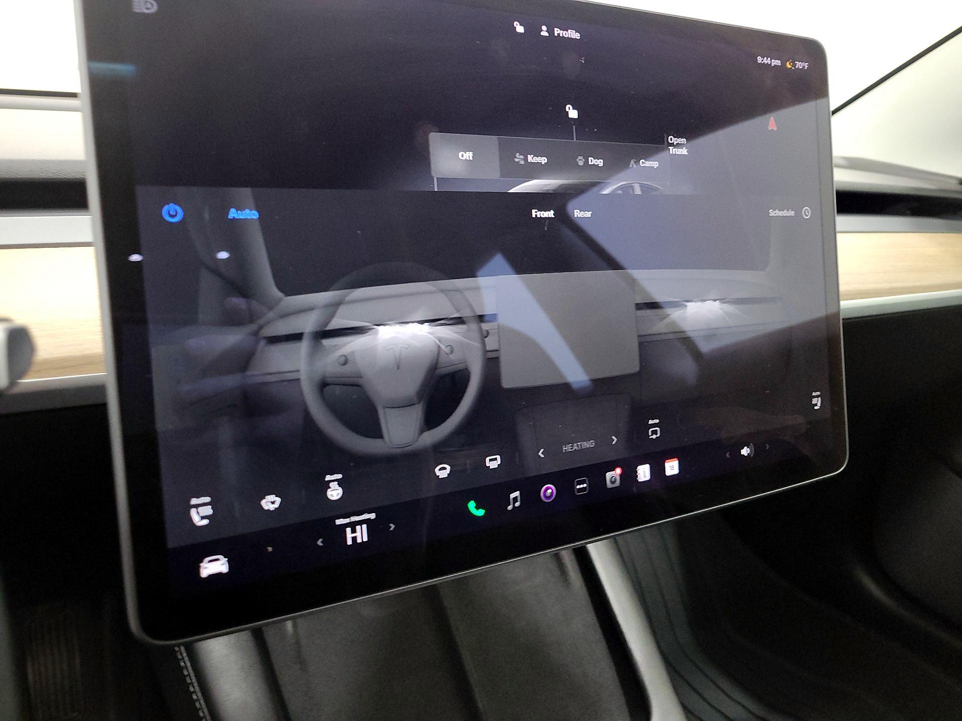 Thumbnail: 2022 Tesla Model 3 - 16