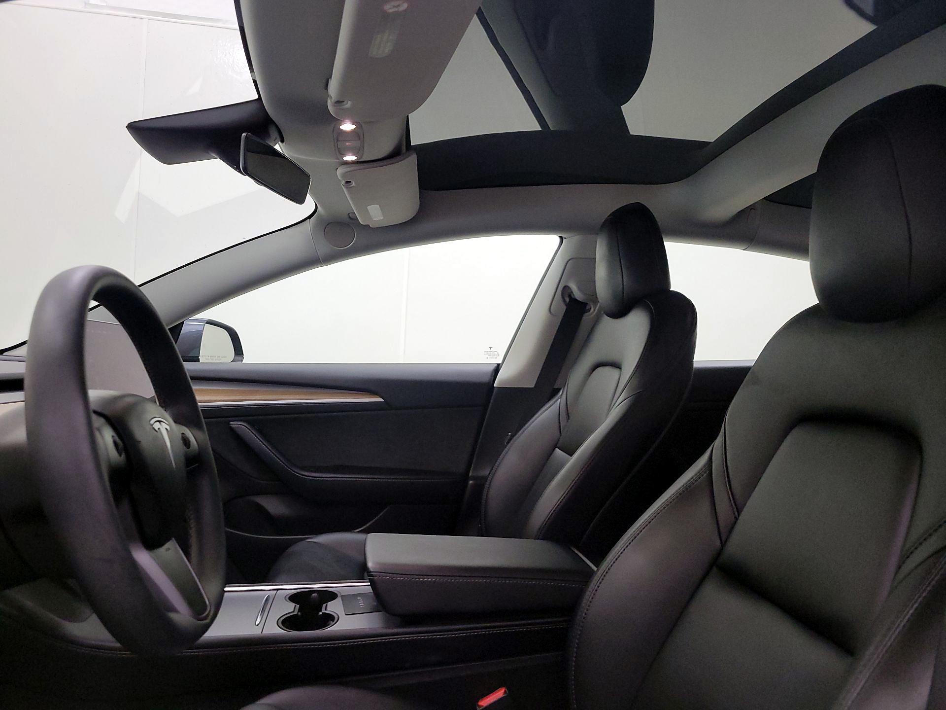 Thumbnail: 2022 Tesla Model 3 - 18