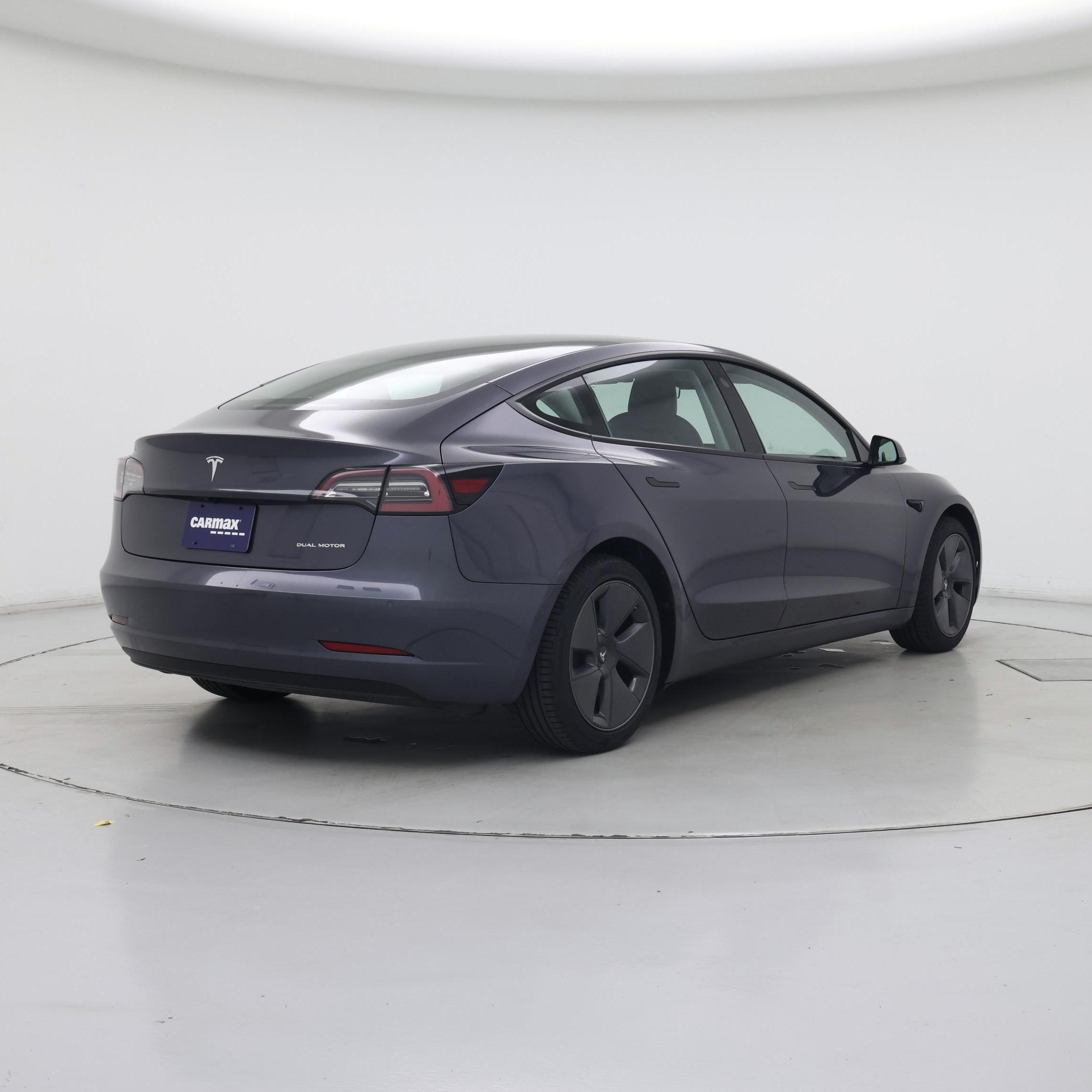 Thumbnail: 2022 Tesla Model 3 - 8