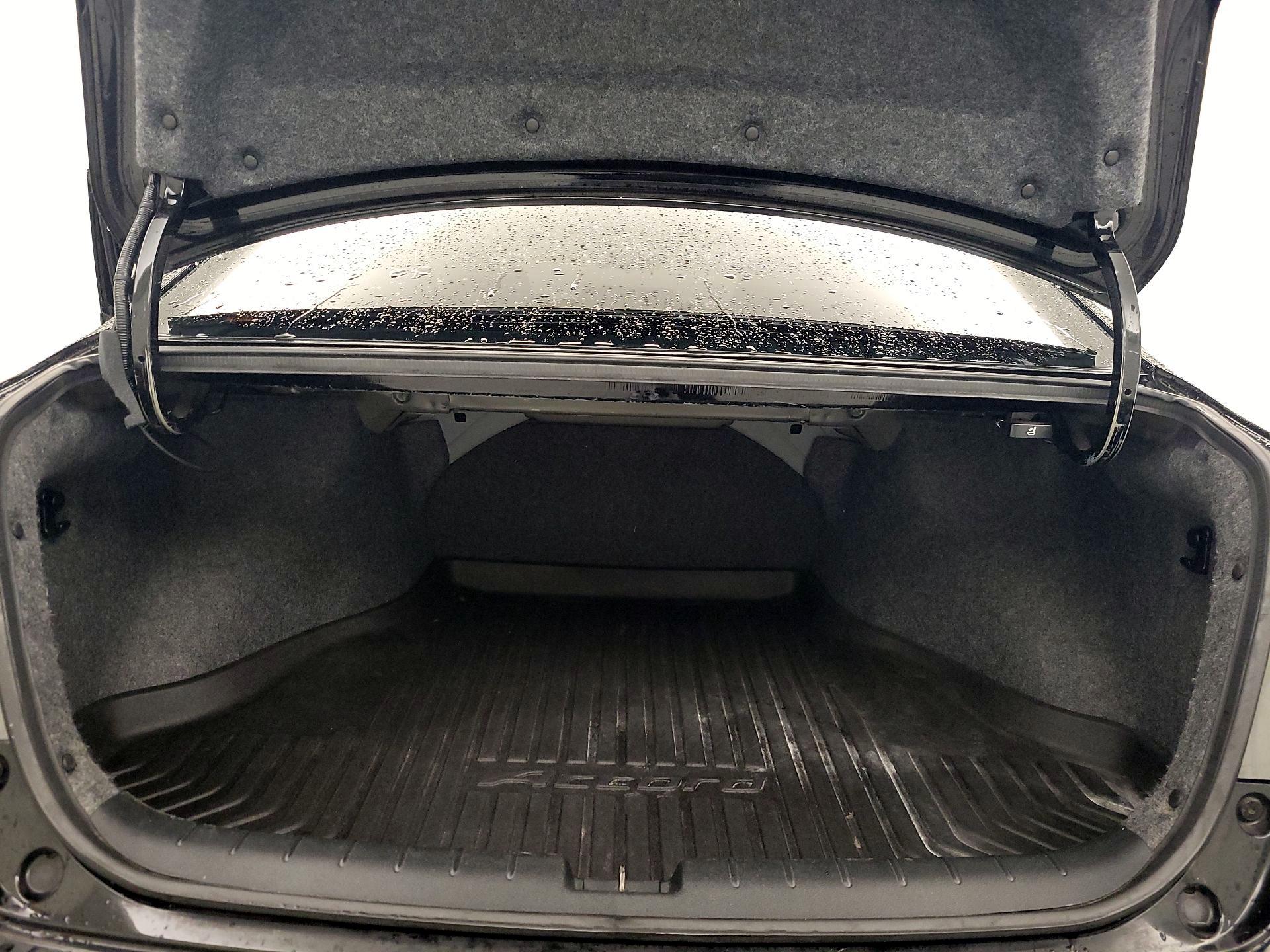 Thumbnail: 2015 Honda Accord - 20