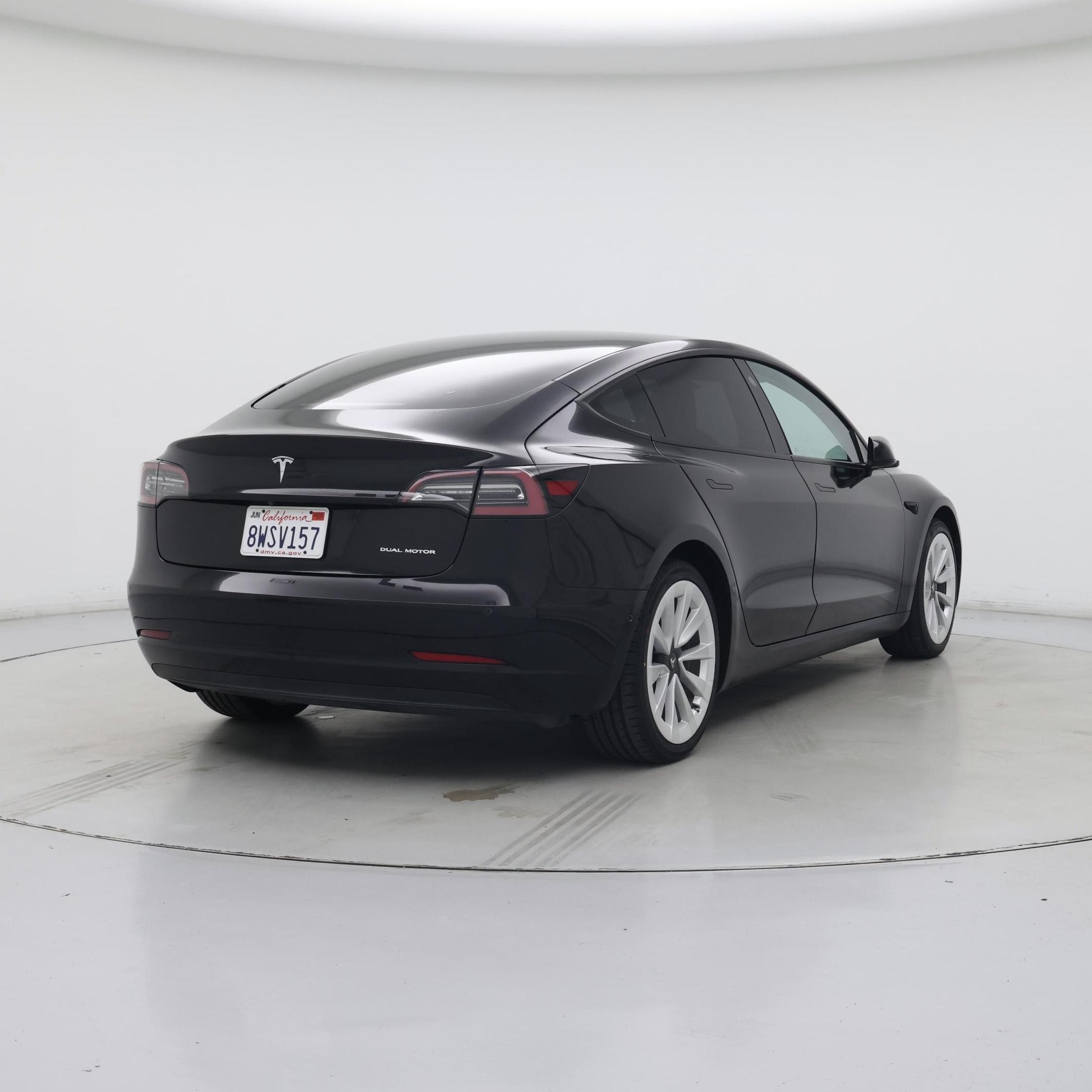 Thumbnail: 2021 Tesla Model 3 - 8