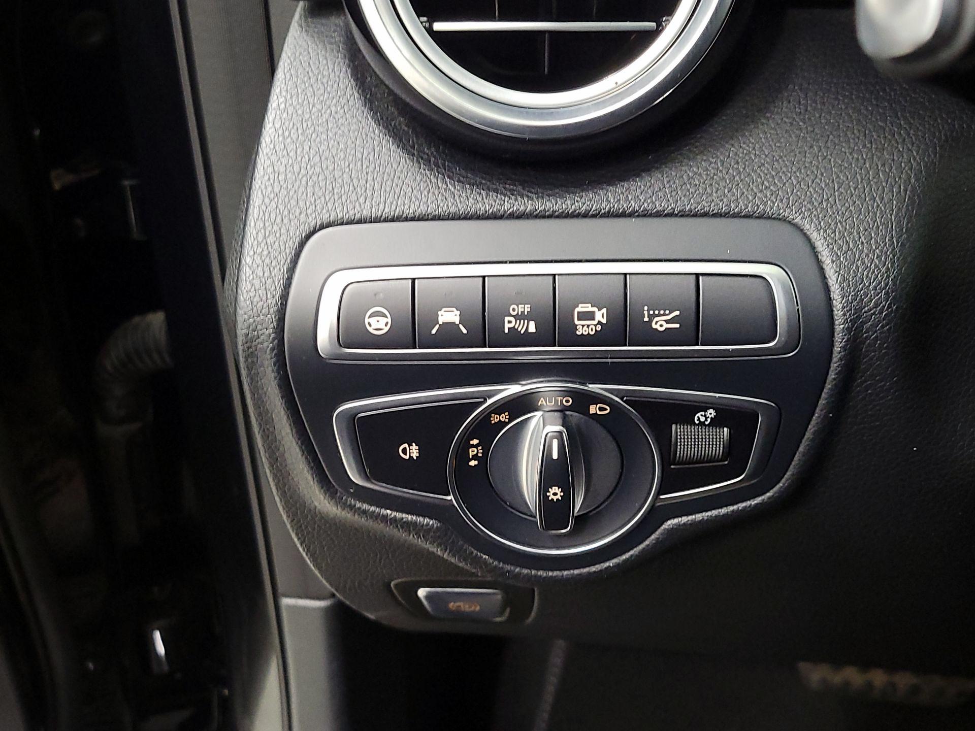 Thumbnail: 2019 Mercedes-Benz GL-Class - 13