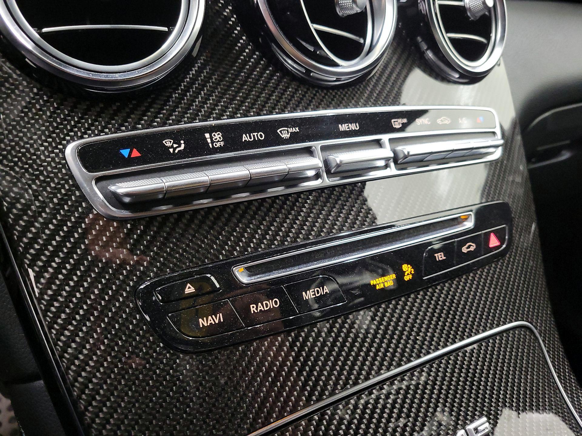 Thumbnail: 2019 Mercedes-Benz GL-Class - 17