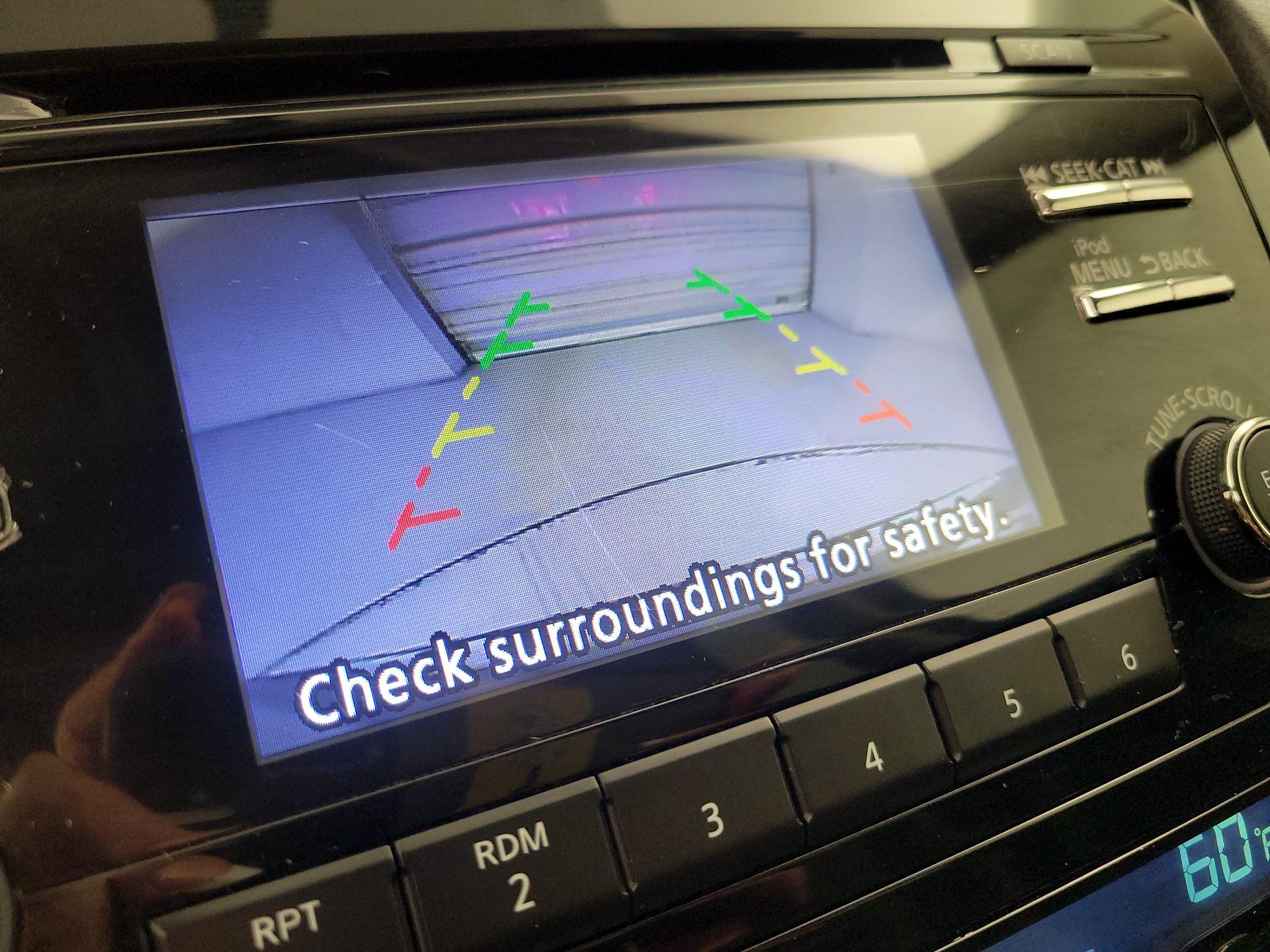 Thumbnail: 2017 Nissan Rogue - 14