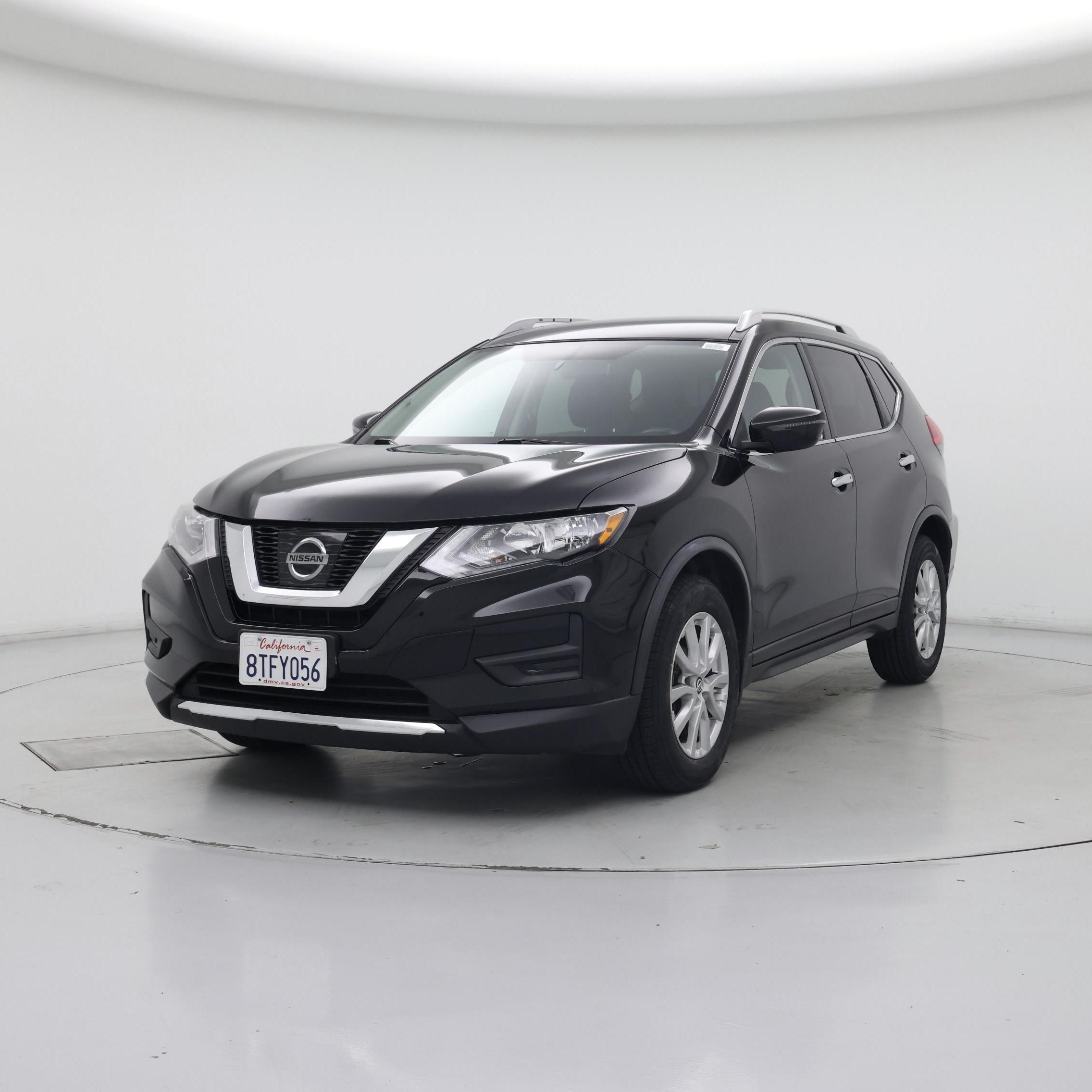 Thumbnail: 2017 Nissan Rogue - 4
