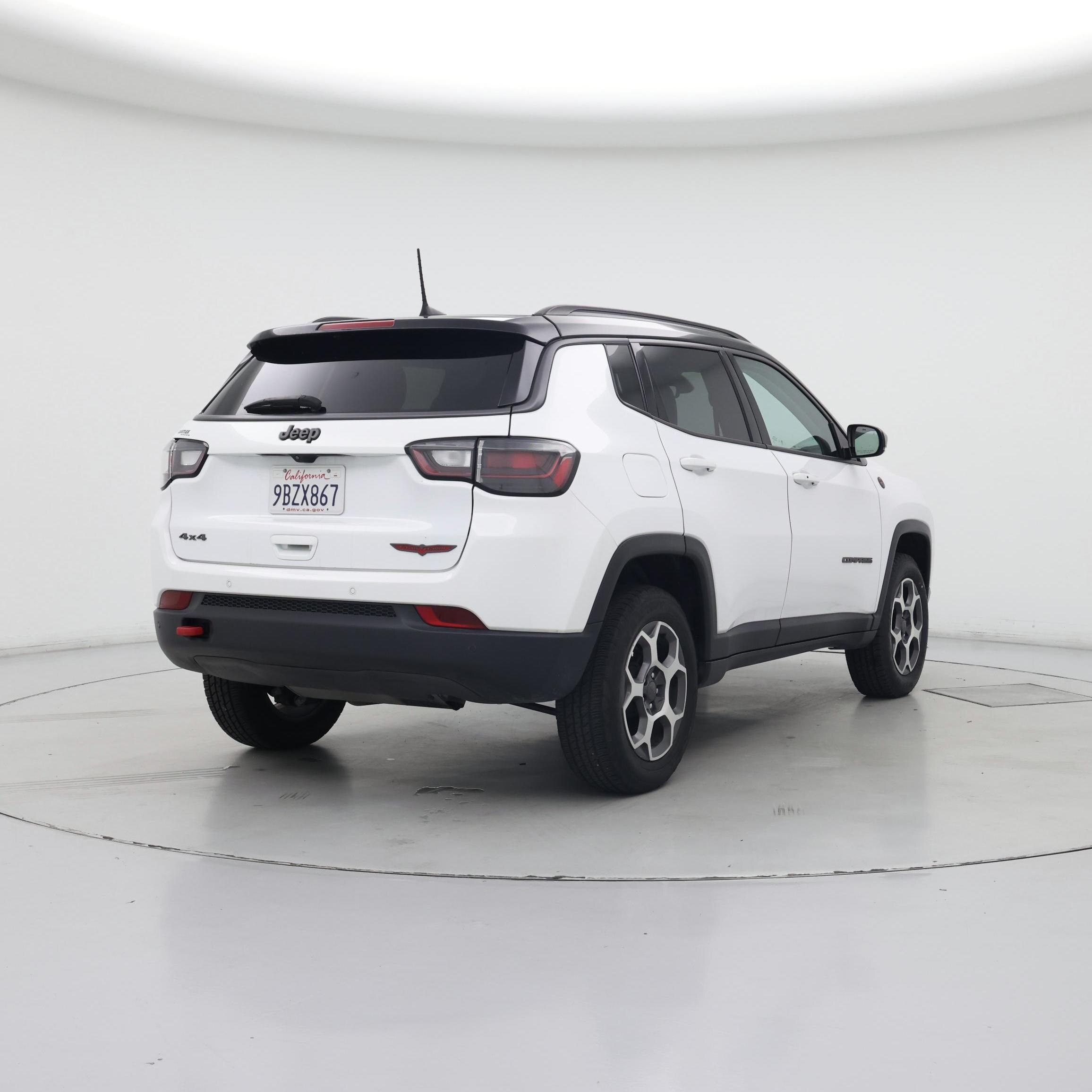 Thumbnail: 2022 Jeep Compass - 8