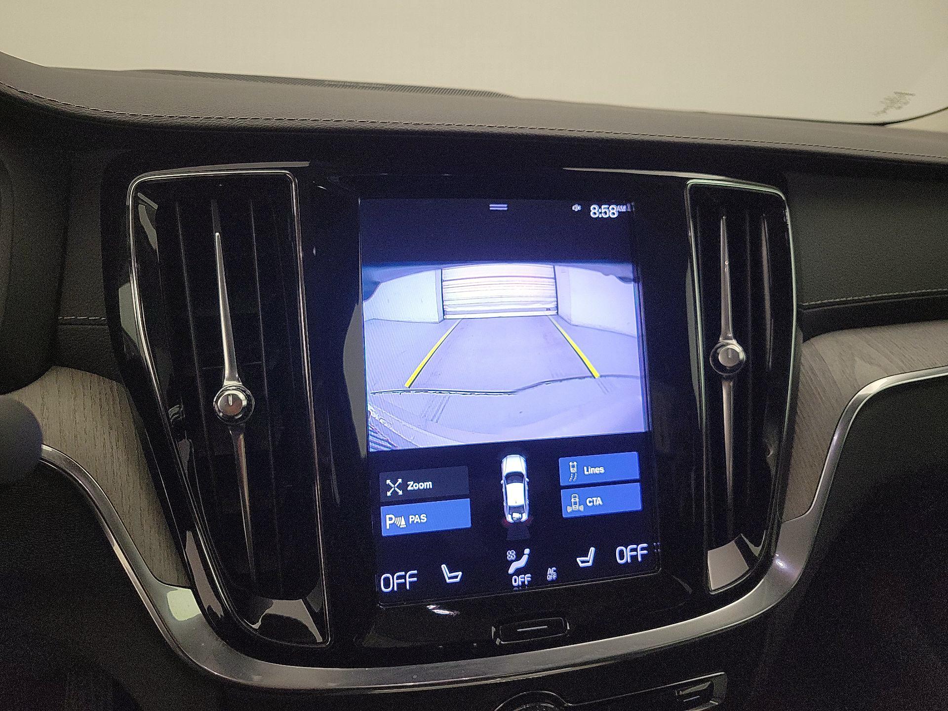 Thumbnail: 2021 Volvo S60 - 15