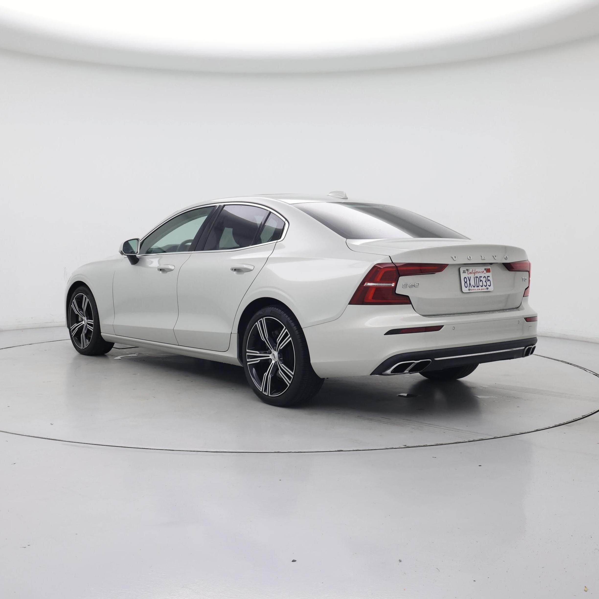 Thumbnail: 2021 Volvo S60 - 2