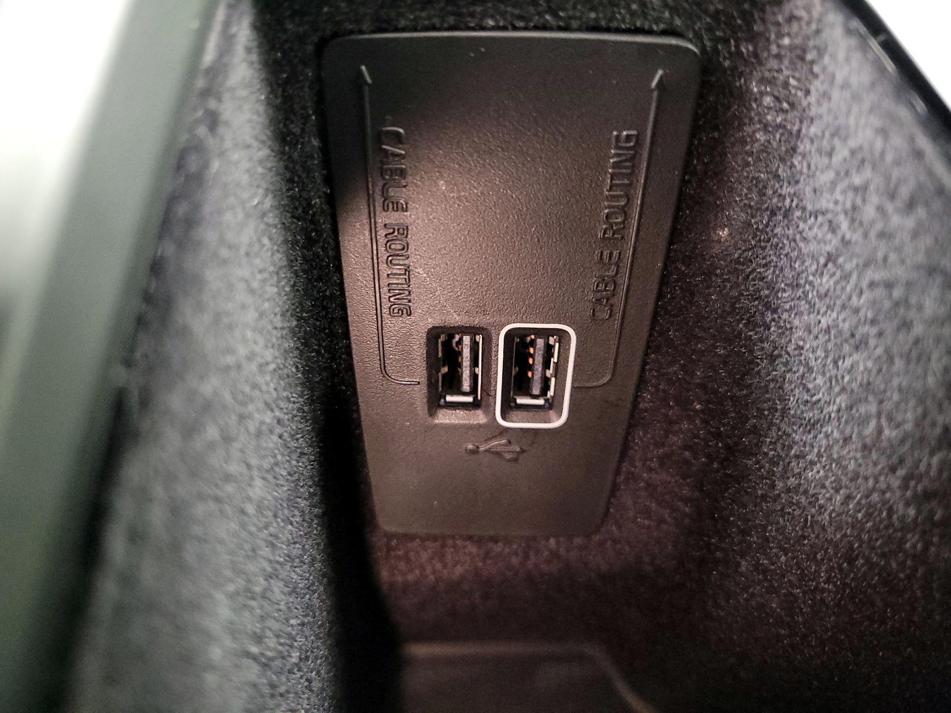 Thumbnail: 2021 Volvo S60 - 19