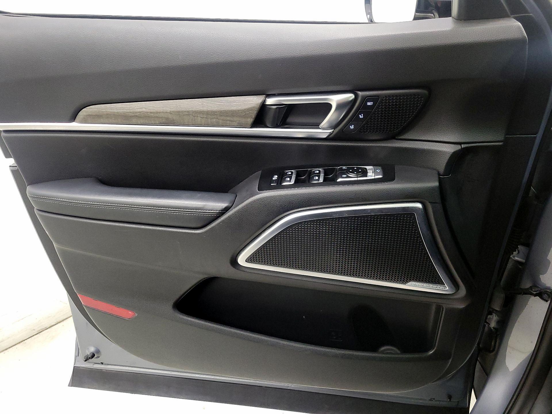 Thumbnail: 2021 Kia Telluride - 12