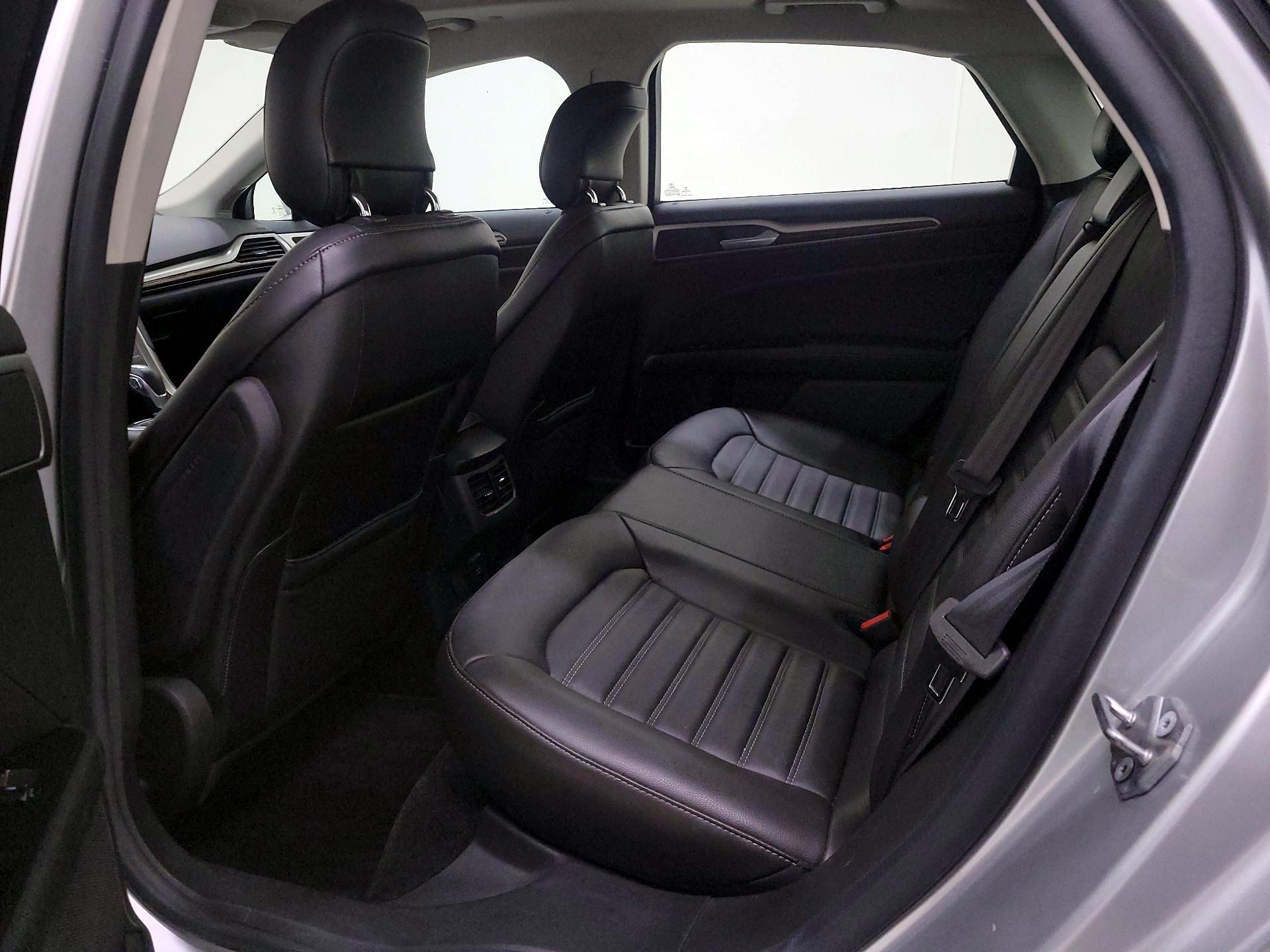 Thumbnail: 2014 Ford Fusion - 20