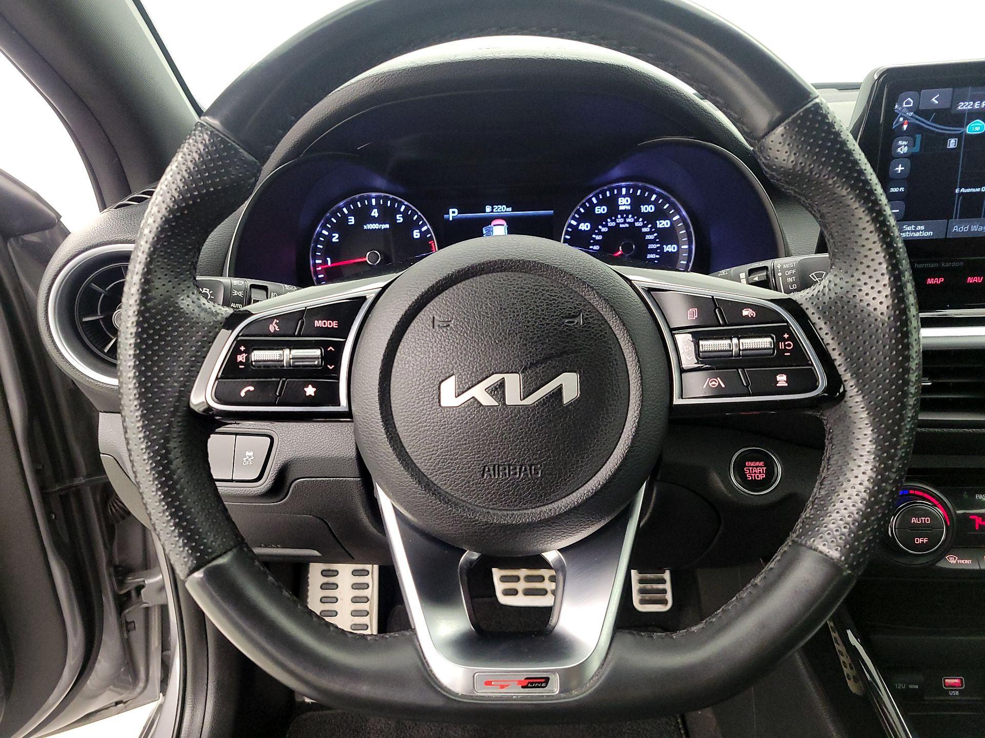 Thumbnail: 2023 Kia Forte - 10