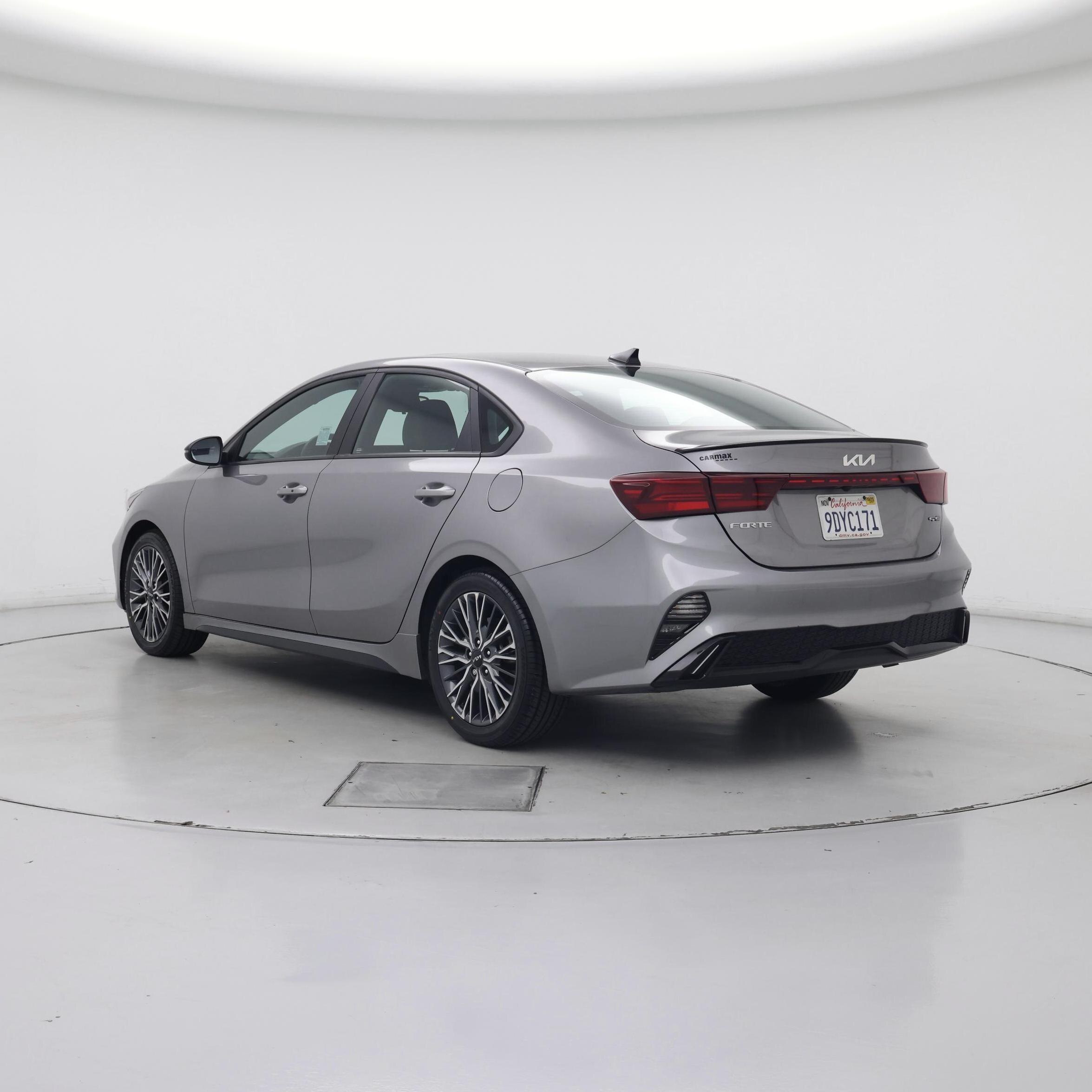 Thumbnail: 2023 Kia Forte - 2