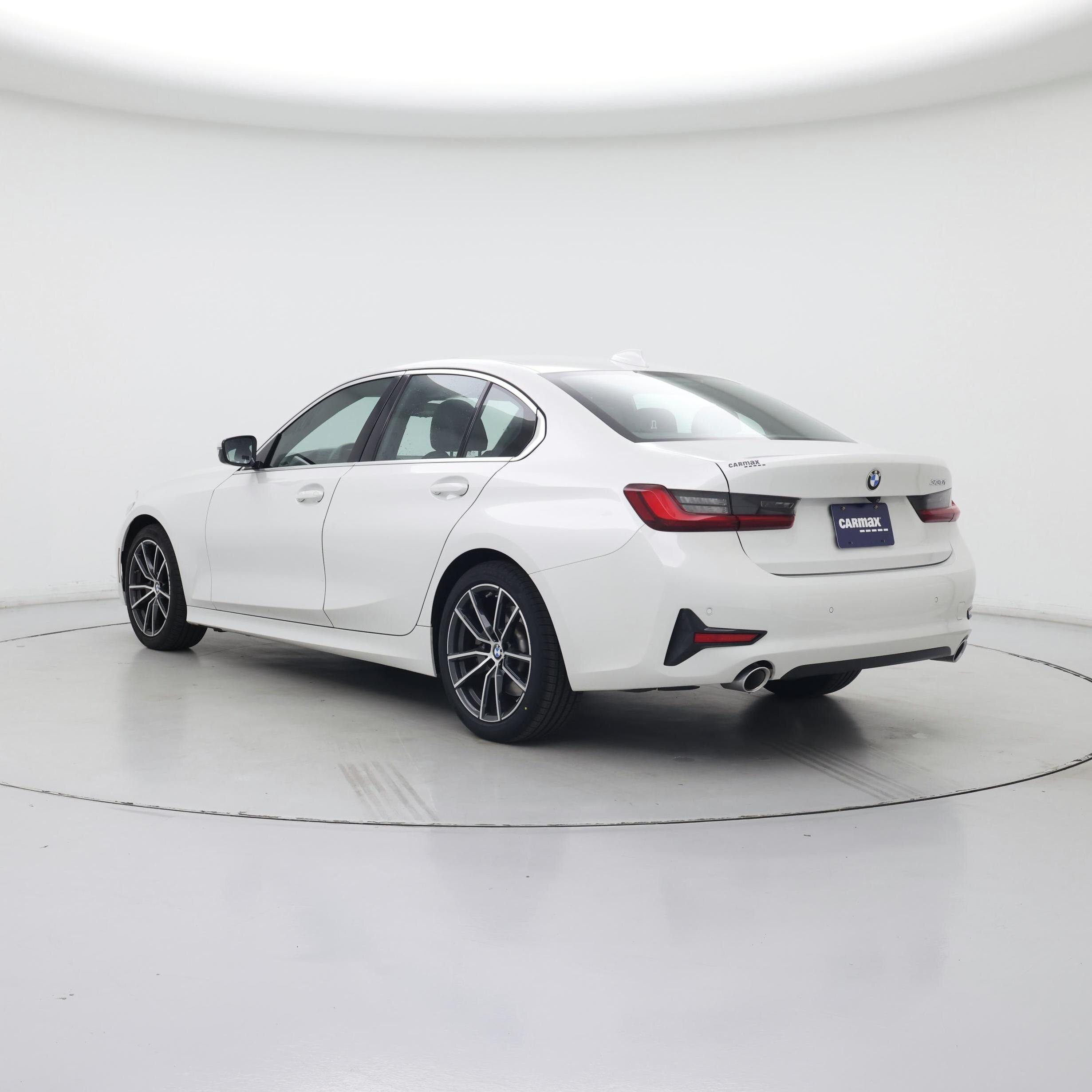 Thumbnail: 2022 BMW 3 Series - 2