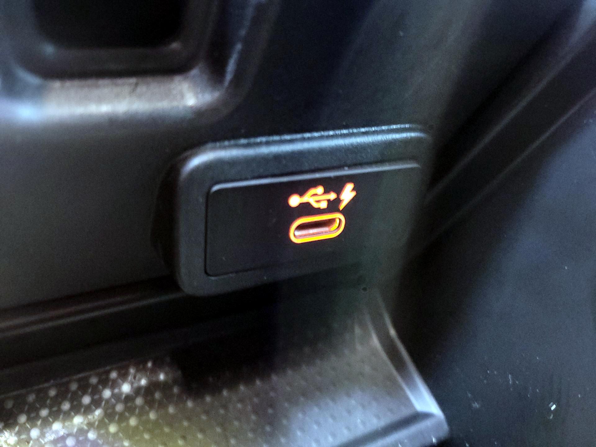 Thumbnail: 2022 BMW 3 Series - 19