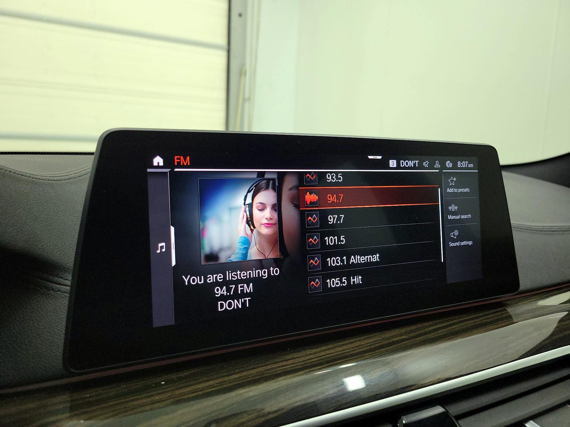 Thumbnail: 2020 BMW 5 Series - 16