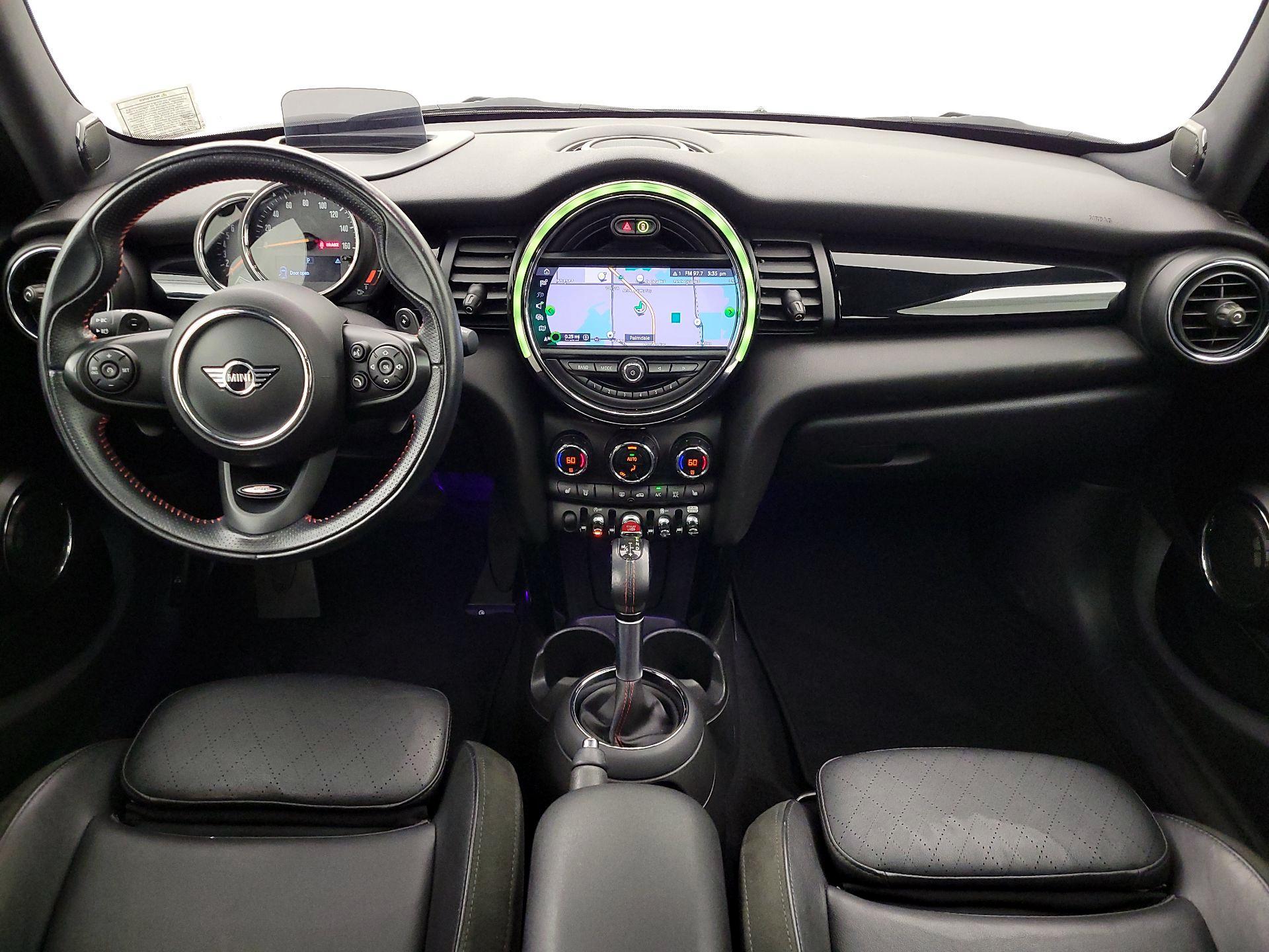 Thumbnail: 2019 MINI Cooper Hardtop - 9