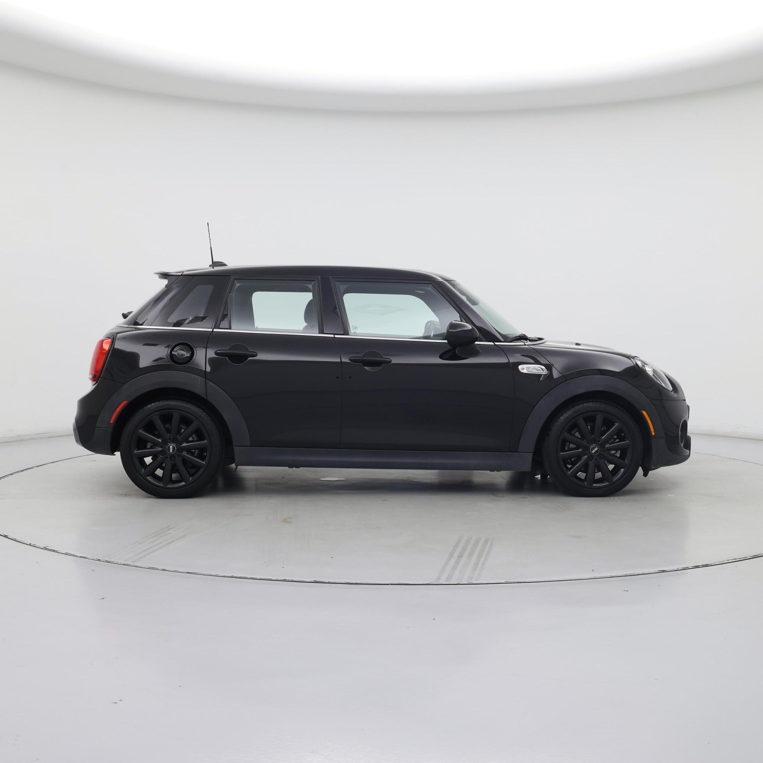 Thumbnail: 2019 MINI Cooper Hardtop - 7