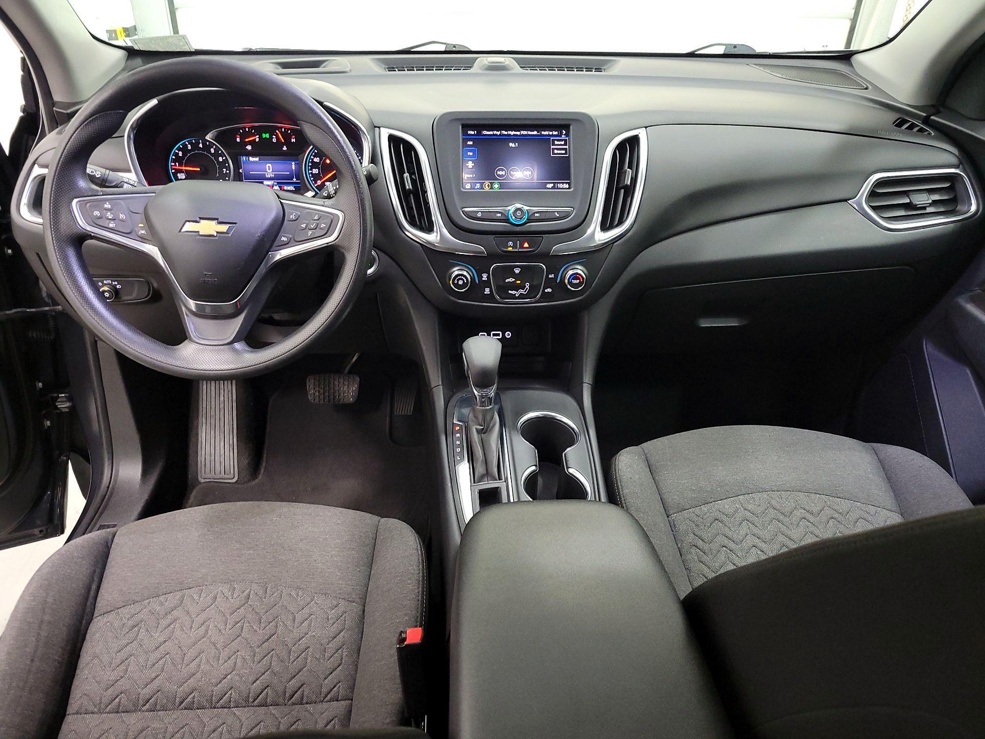 Thumbnail: 2022 Chevrolet Equinox - 9