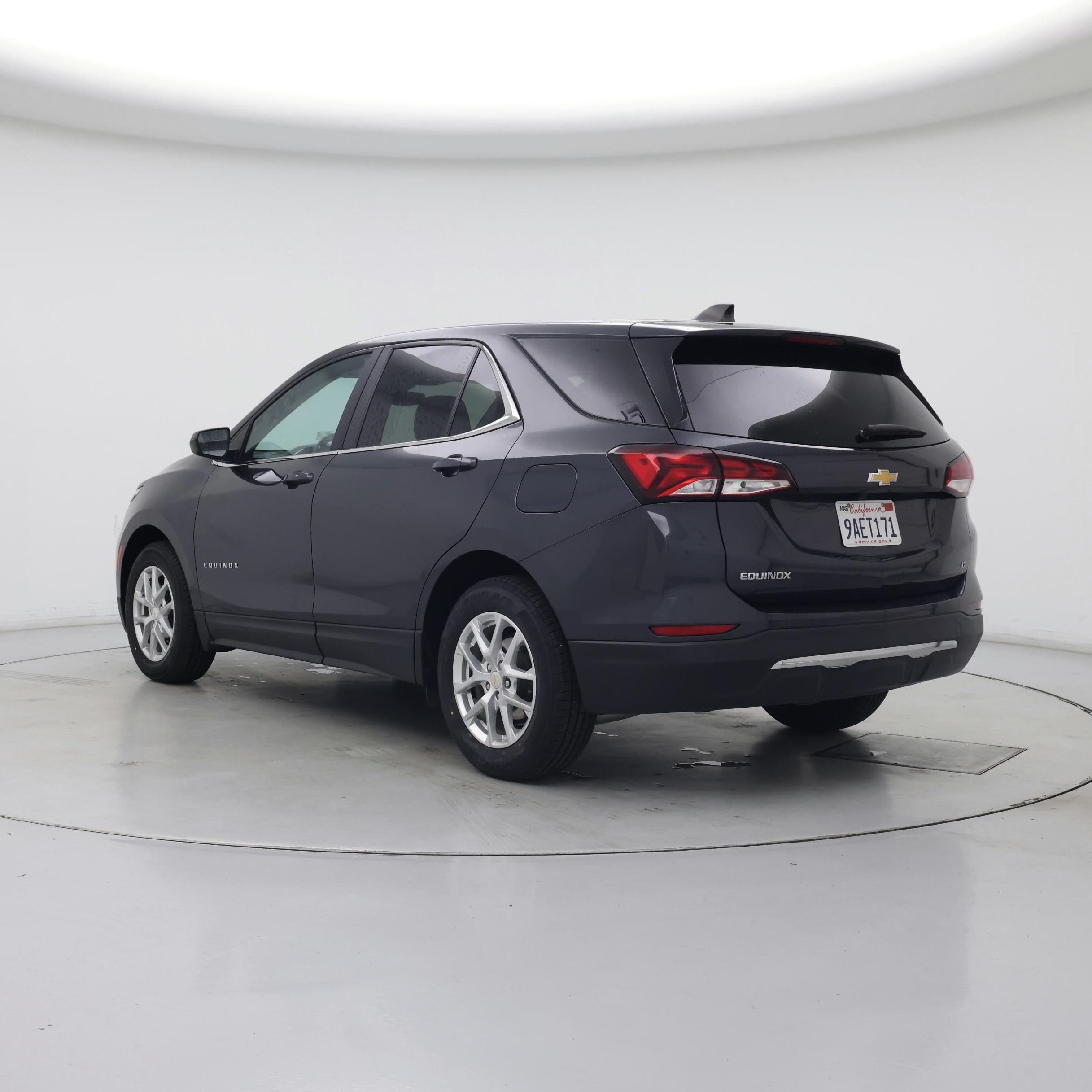 Thumbnail: 2022 Chevrolet Equinox - 2