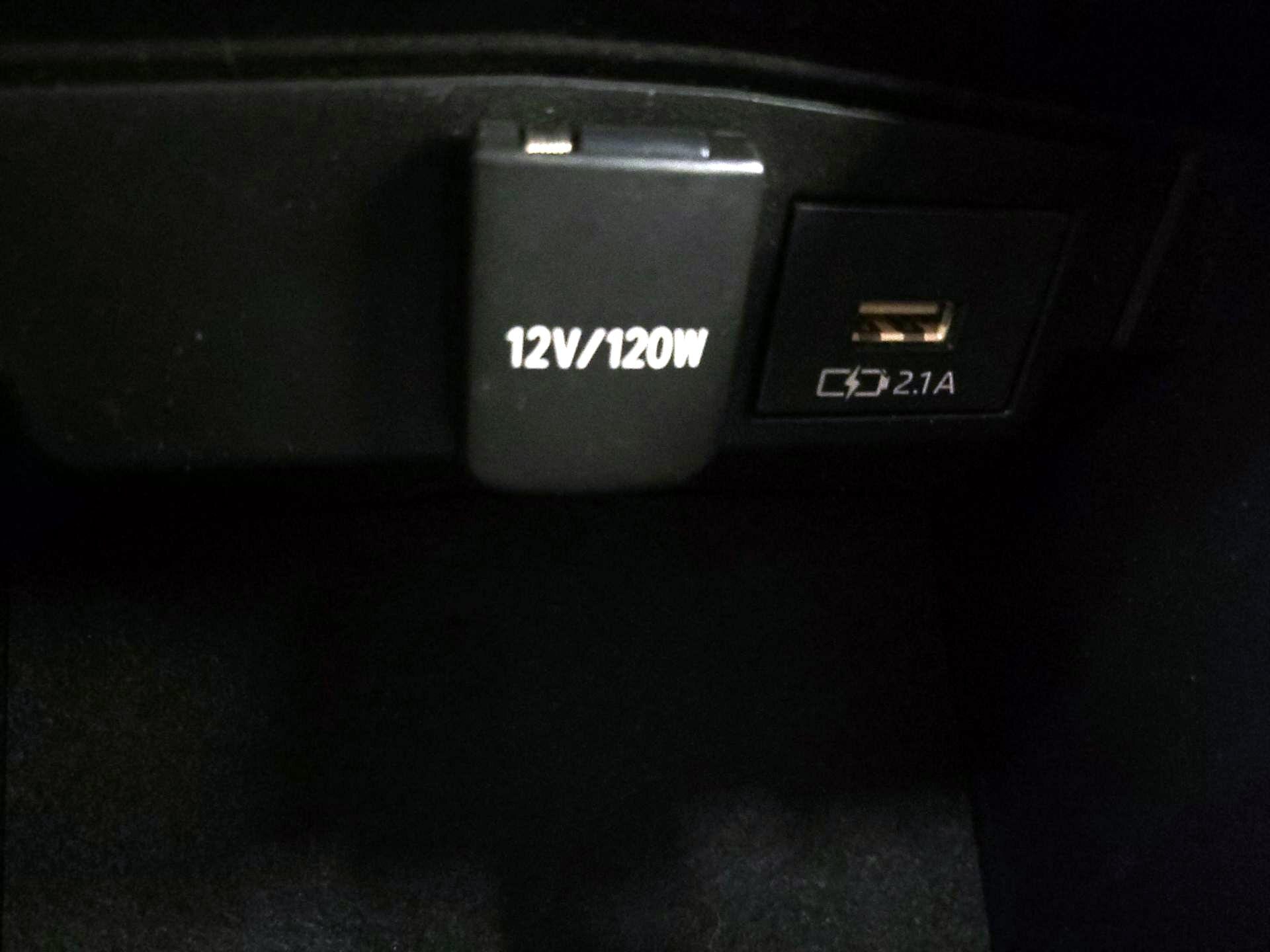 Thumbnail: 2020 Toyota Corolla - 18