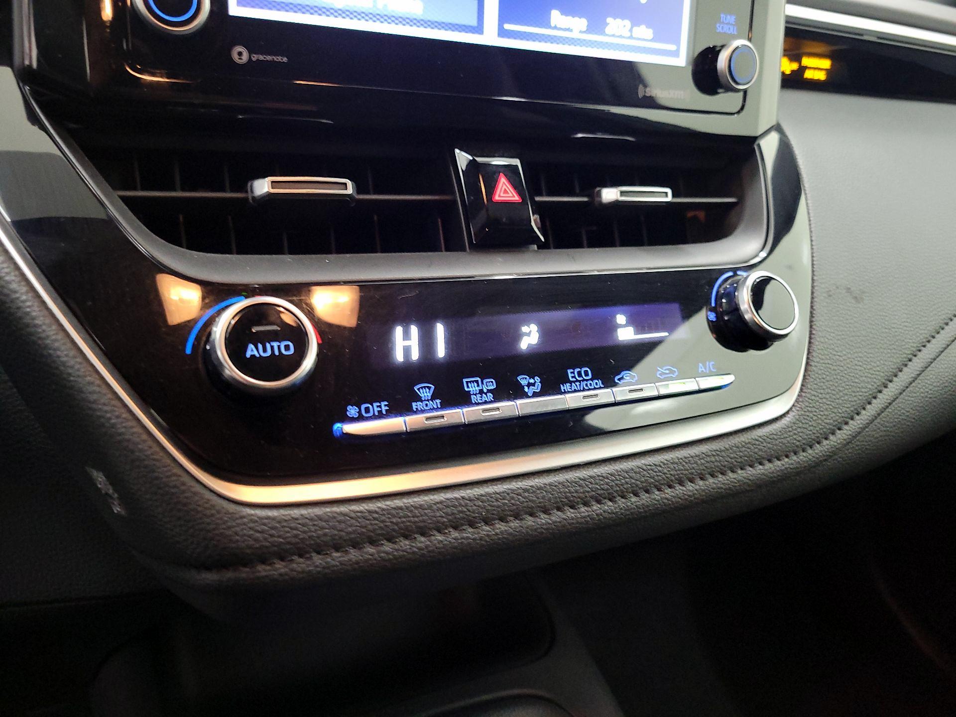 Thumbnail: 2022 Toyota Corolla - 16