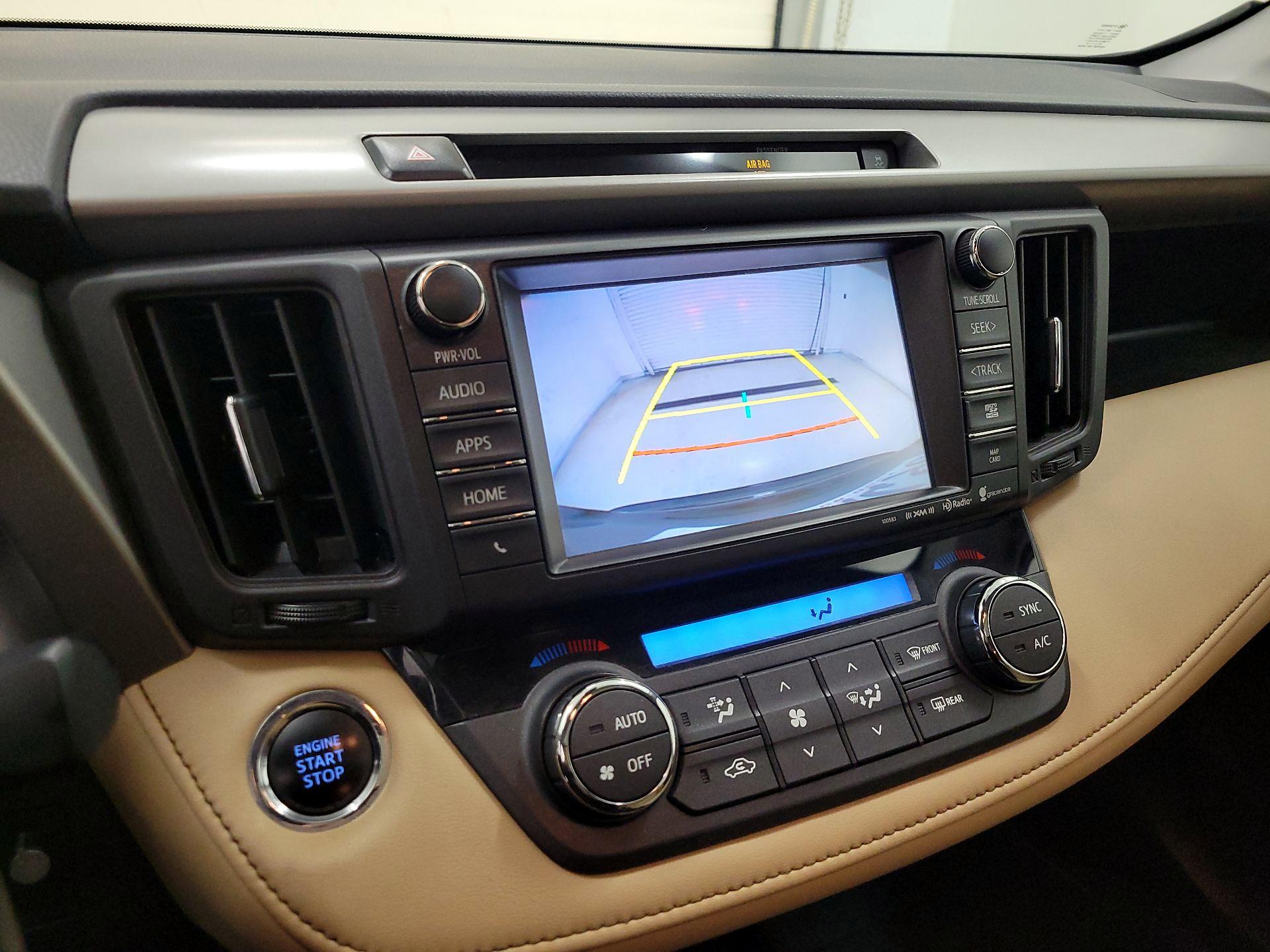 Thumbnail: 2016 Toyota RAV4 - 14