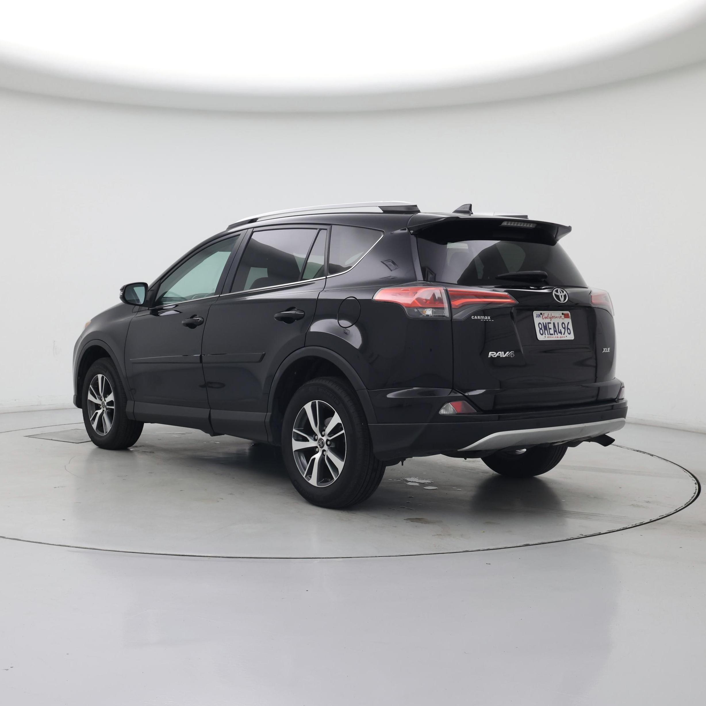 Thumbnail: 2016 Toyota RAV4 - 2