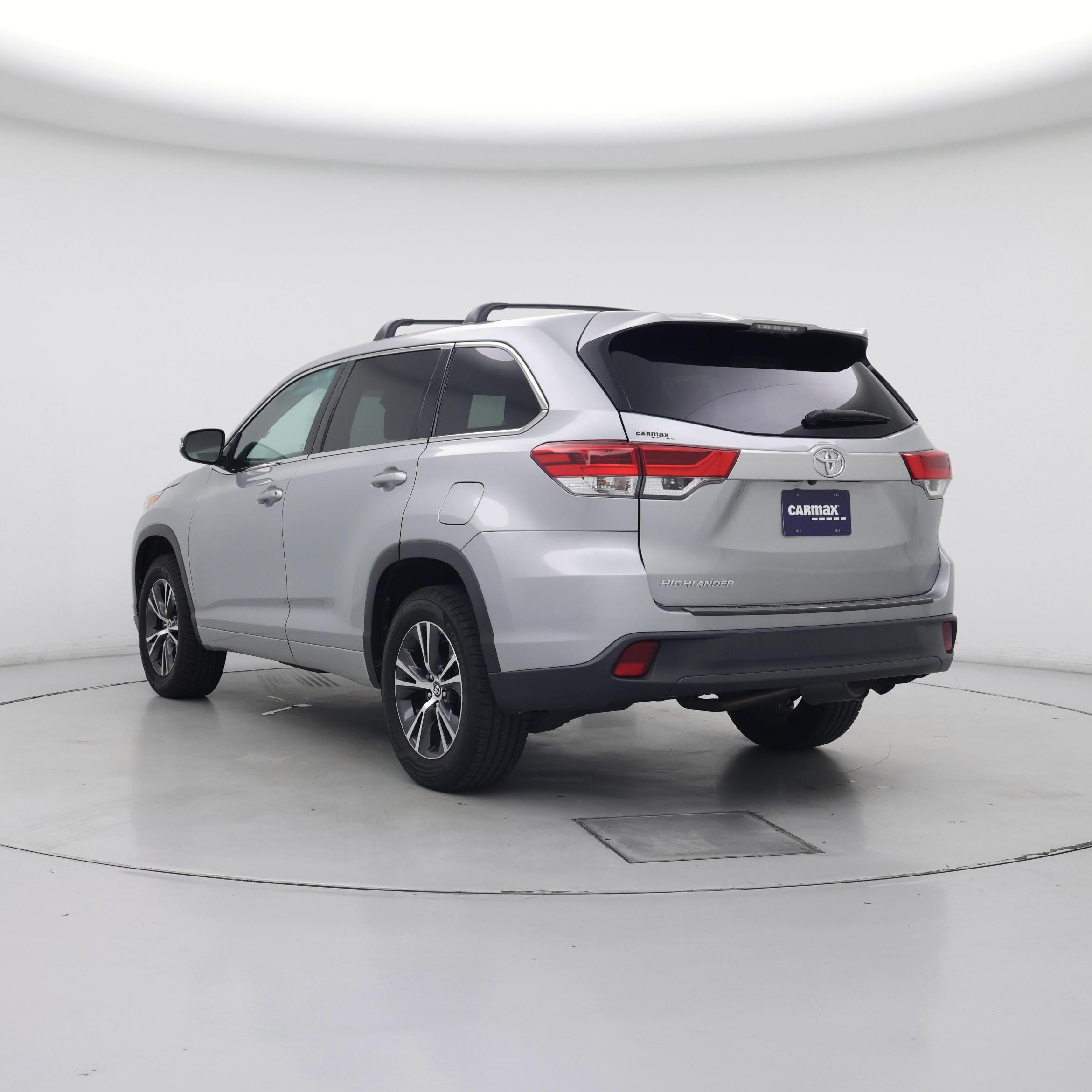 Thumbnail: 2017 Toyota Highlander - 2