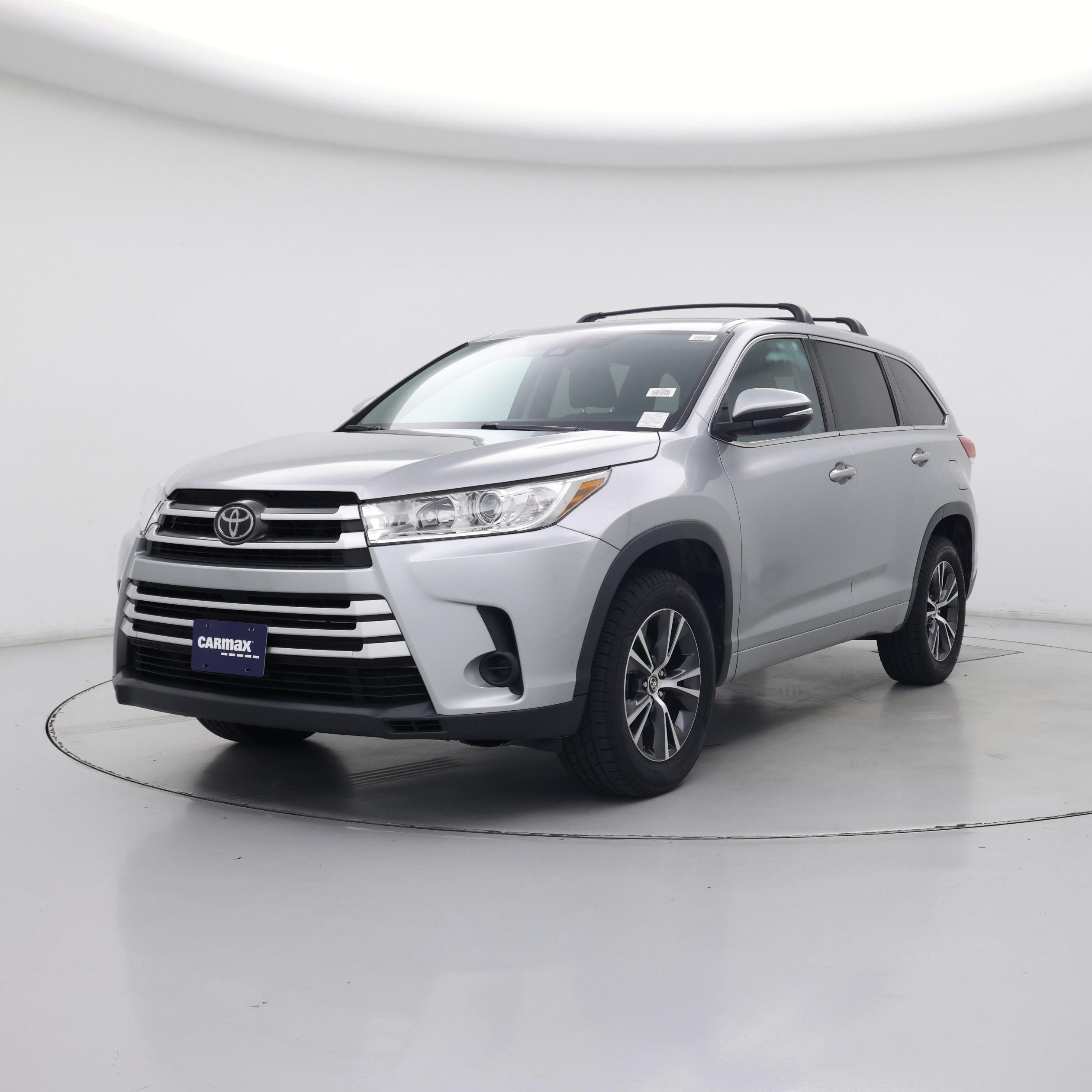Thumbnail: 2017 Toyota Highlander - 4